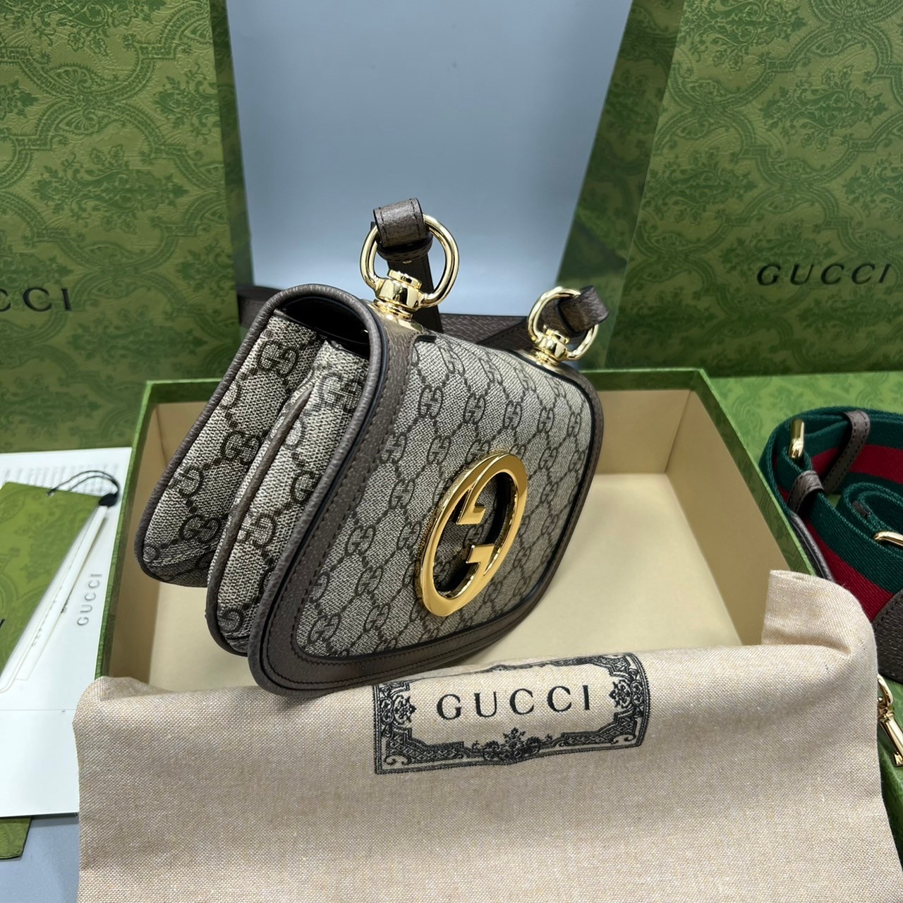 GUCCI Blondie mini shoulder bag เกรดเทพออริจินล หนังแท้และแคนวาสอย่างดี ภาพถ่ายจากงานขายจริง ใช้งานต่างประเทศได้ ผ่านทุก ตม