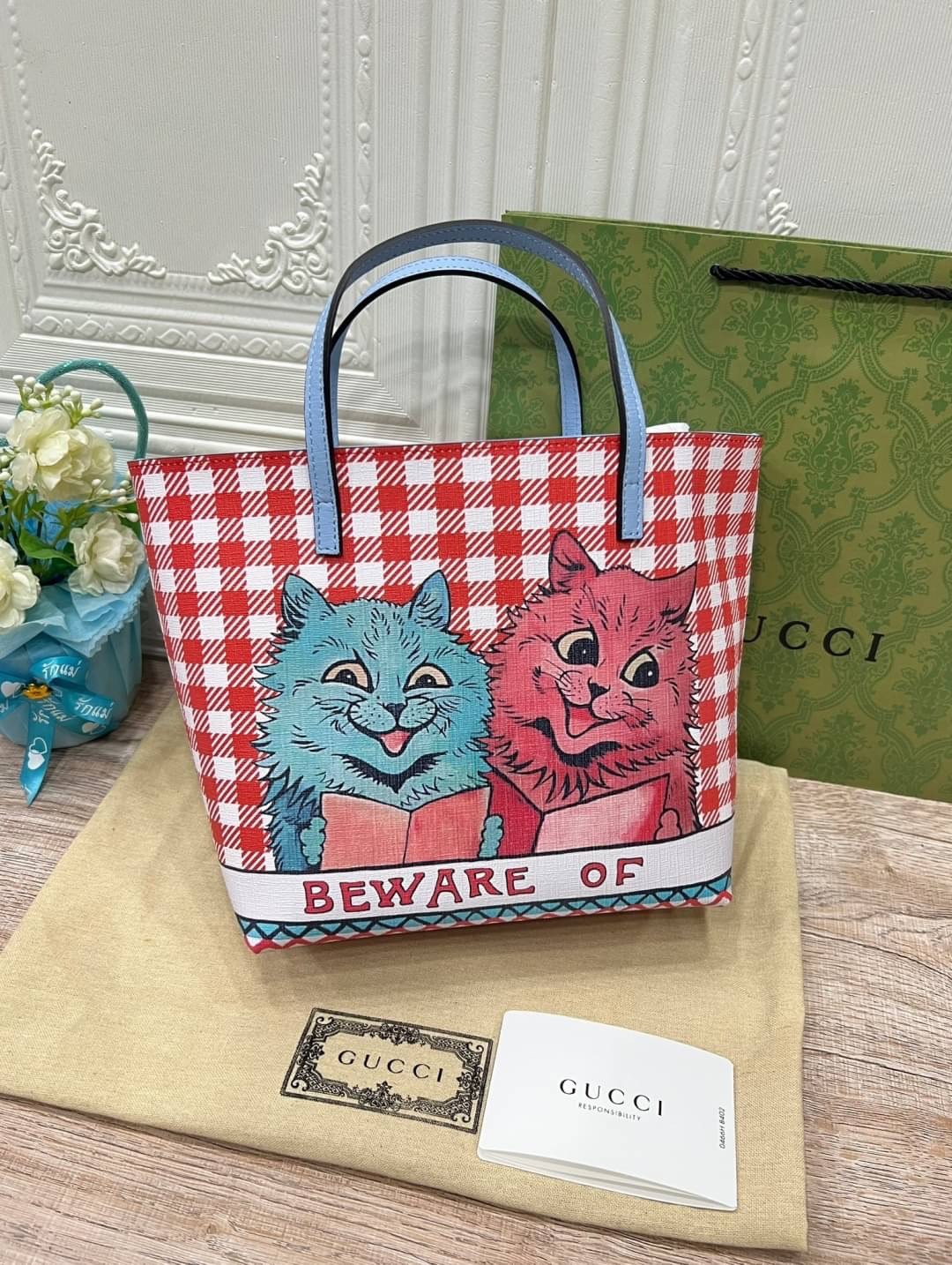 GUCCI Children's tote bag / Gucci kid tote / Gucci bag พร้อมส่งสต๊อกแน่น กับกระเป๋าโท้ทคิดท์ ไซส์น่ารักน่าใช้ ฮอตไม่หยุด เด็ดทุกดีไซน์ มีลายเข้าใหม่มากกว่าในรูปนะคะ