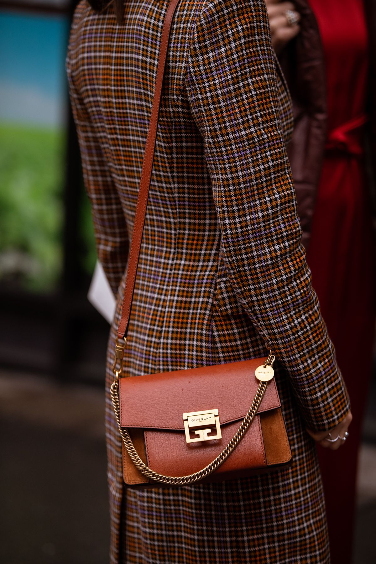 หนังแท้ GIVENCHY GV3 SHOULDER BAG พร้อมส่งที่ไทย