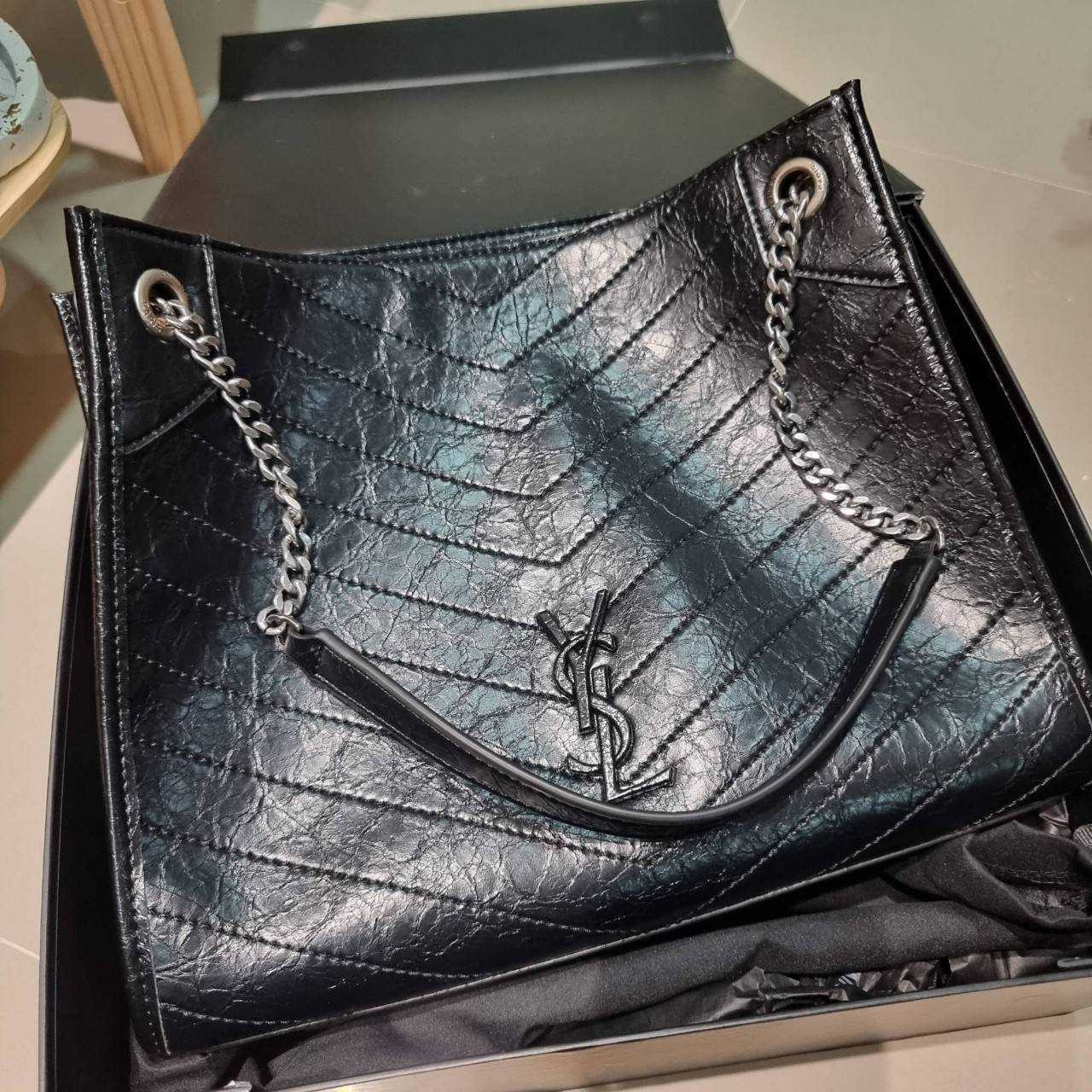 Ysl niki tote bag กระเป๋าสะพายไหล่ทรงโท้ทใบใหญ่ เกรดออริ 1:1 ใช้งานต่างประเทศได้