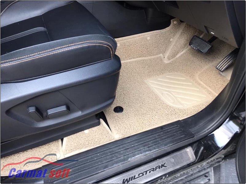 พรมดักฝุ่นไวนิล FORD RANGER 4D ปี2012-21 พรมดักฝุ่นในรถ สีครีม เต็มคัน เข้ารูป
