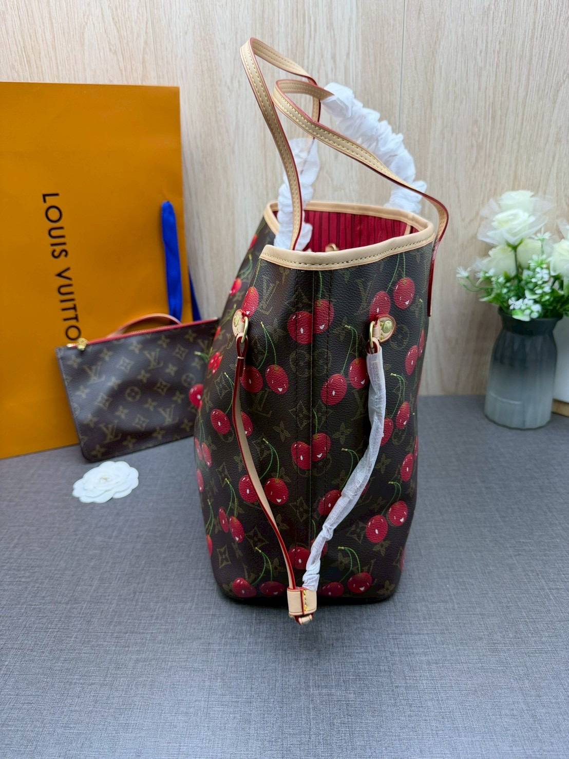 ORI หนังแท้ | LV x TM - Neverfull MM Bag Monogram cherry canvas / LV Tote Bag กระเป๋าสะพายทรงโท้ทใบใหญ่ ลายเชอรี่น่ารักสดใส