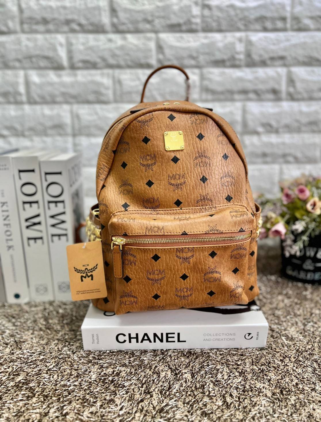 M.C.M Stark Side Studs Backpack in Visetos กระเป๋าเป้คลาสสิก รุ่นที่สามารถใช้งานได้ตลอดทั้งวันและได้ทั้งชาย/หญิง 🧡เกรดท็อปออริ เทียบแท้ 1:1 เกรดดีสุด ใช้งานต่างประเทศได้