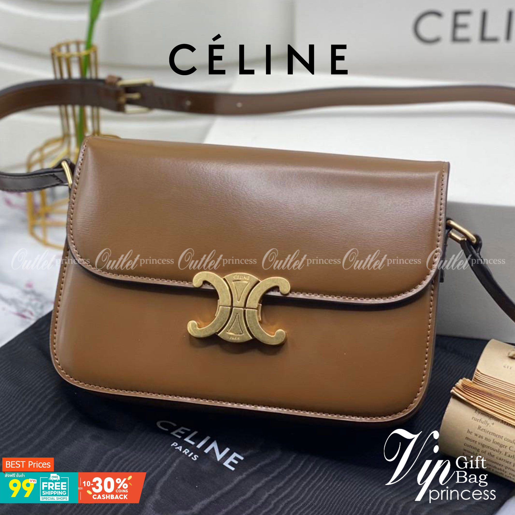 หนังแท้ CELINE TRIOMPHE CROSSBODY BAG ดีไซน์ยอดนิยมสไตล์สาว LISA ทรงสี่เหลี่ยมหนังสวยหรูอยู่ทรงเปิดปิดด้วยฝาปิดโลโก้แบรนด์อะไหล่ทอง ภายในมีช่องหลัก ช่องย่อย และช่องซิป สามารถใส่มือถือของใช้จุกจิกได้เยอะ มาพร้อมสายสะพายหนังยาวปรับระดับได้ จะสะพายไหล่ CROSS