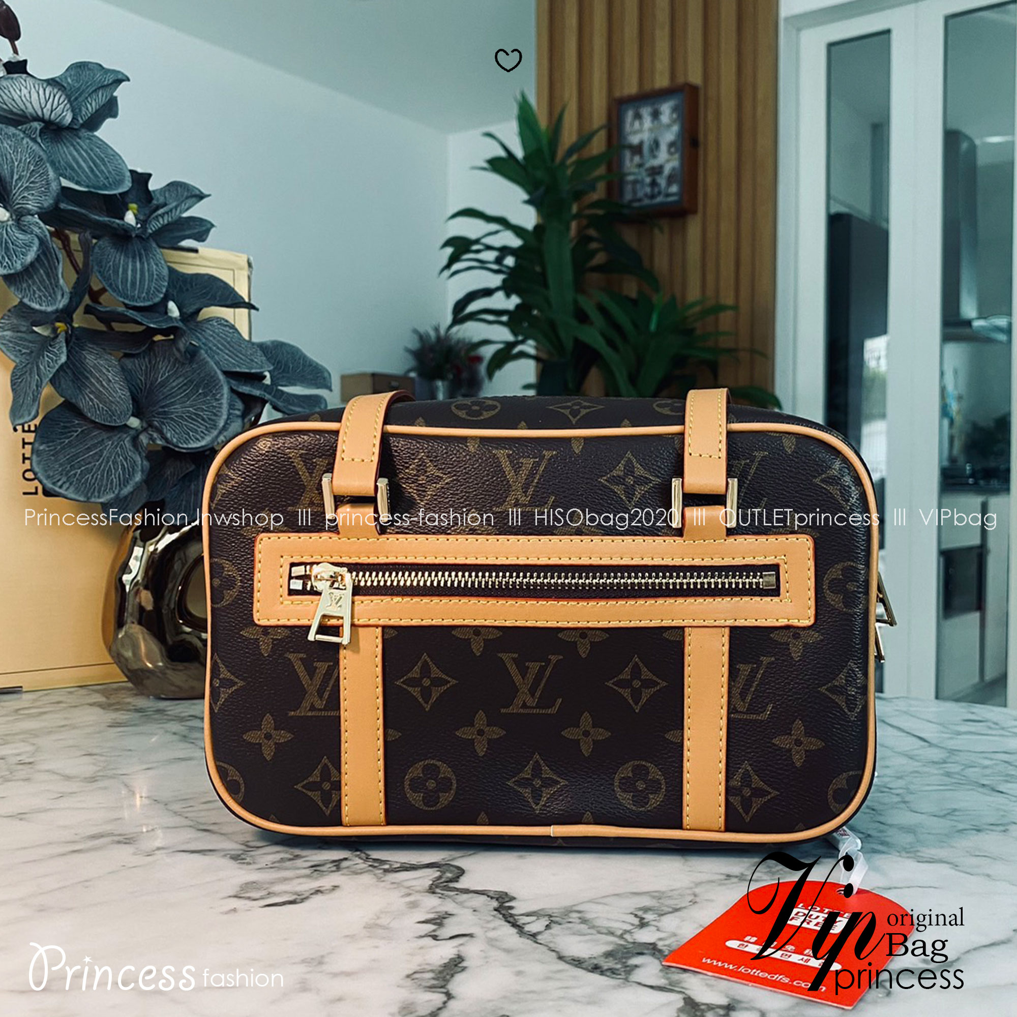 LV Cite Monogram Canvas Handbags หลงรักน้องเข้าแล้วค่า กับกระเป๋าสะพายวินเทจรุ่นยอดนิยม ทรงสะดวกใช้ ดีไซน์สุดคลาสสิค ใช้ได้ทุกวัน ใบจริงสวยน่าใช้มากๆ จัดให้ครบเซ็ท ล็อทนี้ราคาดีมาก สวยเกินราคา ตรงปก พร้อมเสิร์ฟความสวยให้ถึงบ้านไปเลยจ้า