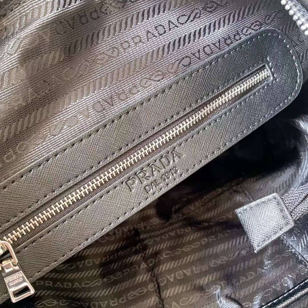 ซื้อ1ได้ถึง3 เซทสุดคุ้ม! SET PRADA TOTE BAG / PRADA SHOPPING BAG กระเป๋าเดินทางขนาดใหญ่ วัสดุ Nylon กันน้ำ อะไหล่เงิน ถือหรือสะพายไหล่ได้ น้ำหนักเบาจุของได้เยอะ เดินทางต่างจังหวัดได้สบายๆ