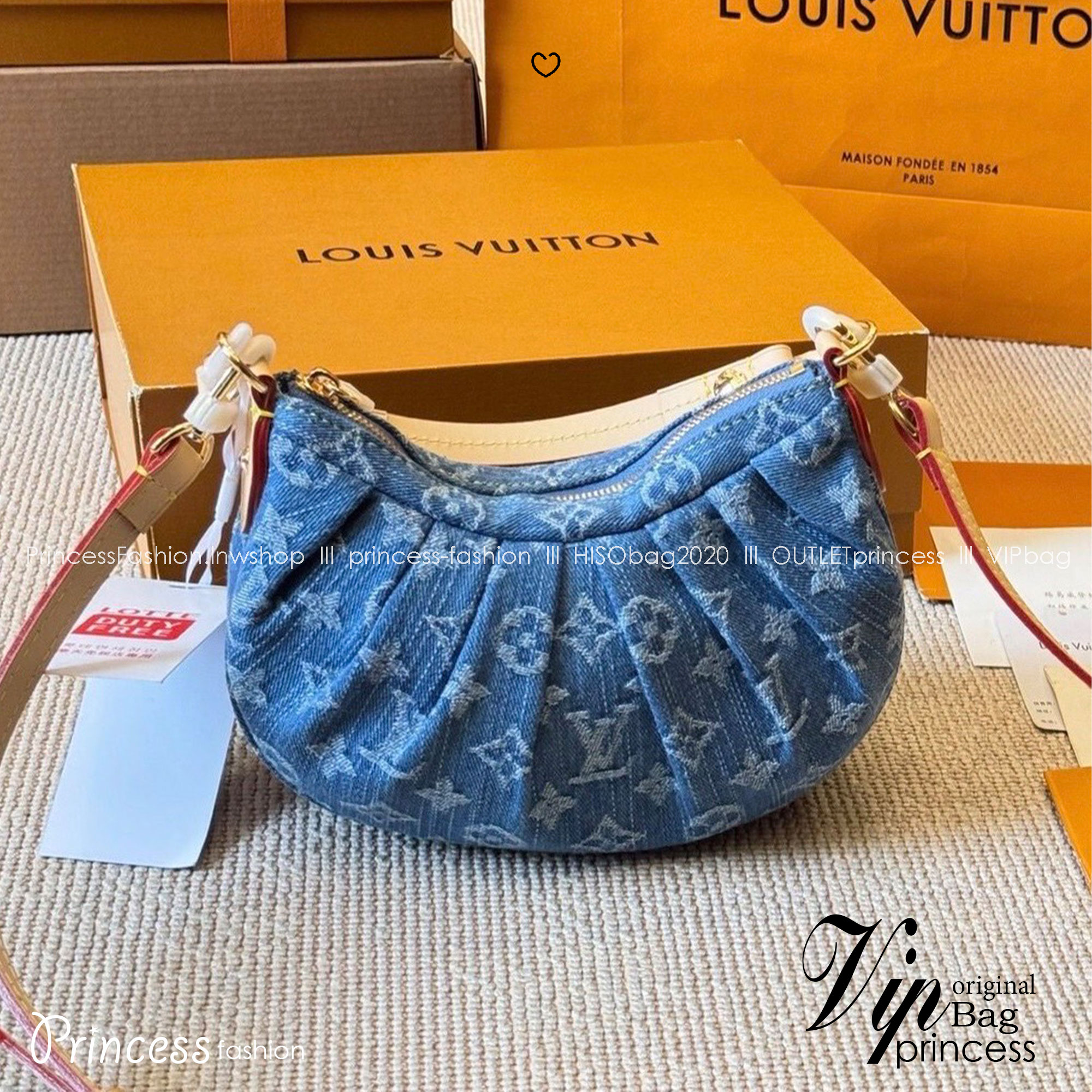 LV Pochette Valley Denim Bag กระเป๋าสะพายทรงพอชเดนิมวินเทจใบเล็กน่ารัก สุดไอคอนิกผสานสไตล์ล้ำสมัยเปี่ยมฟังก์ชัน ยังคงมีความเป็นเอกลักษณ์ ดีไซน์ลวดลายโมโนแกรมเรียบหรู