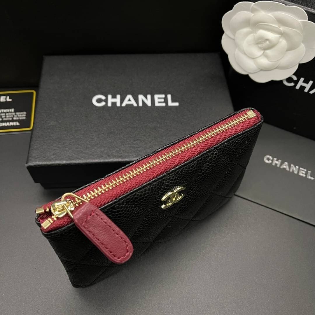 Chanel Classic Mini O-Case / Chanel Classic Mini Pouch กระเป๋าทรงพอชมินิ รุ่นฮิต คลาสสิกเป็นอมตะ ภายในตามรูป เกรดออริจินอล ภาพถ่ายจากงานขายจริง ใช้งานต่างประเทศได้