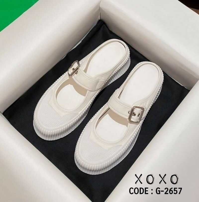 รองเท้าสไตล์เกาหลี ผ้าใบเปิดส้น ส้นตึก น่ารัก ใส่สบาย วัสดุพื้นเสมอ อัพเปอร์บนเป็นผ้าใบ ทำความสะอาดซักได้ ด้านหน้ามีเข็มขัดรัด ปรับขยายรูได้ แมทส์ชุดง่าย นุ่ม น้ำหนักเบา ใส่สบาย