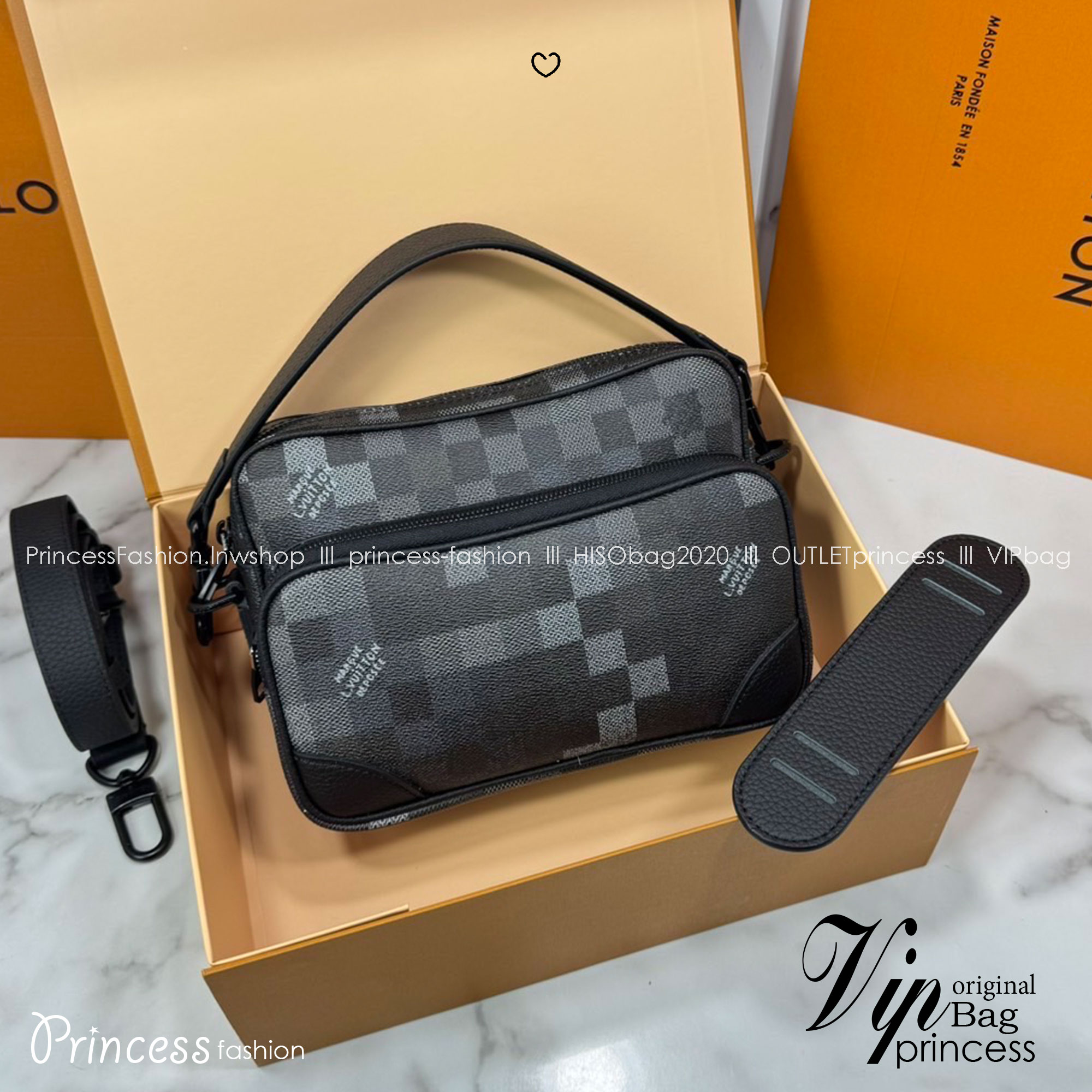 ORI หนังแท้ | LV Nil Messenger Bag / Nil D16 / Nil G71 กระเป๋าสะพายทรงแมสเซ็นเจอร์ พร้อมพอคเก็ตซิปหน้า และหูจับถอดได้ ถือเป็นคลัทเท่ๆ ได้เลย มาพร้อมรองบ่า/สายสะพายถอดได้ สะดวกใช้งาน