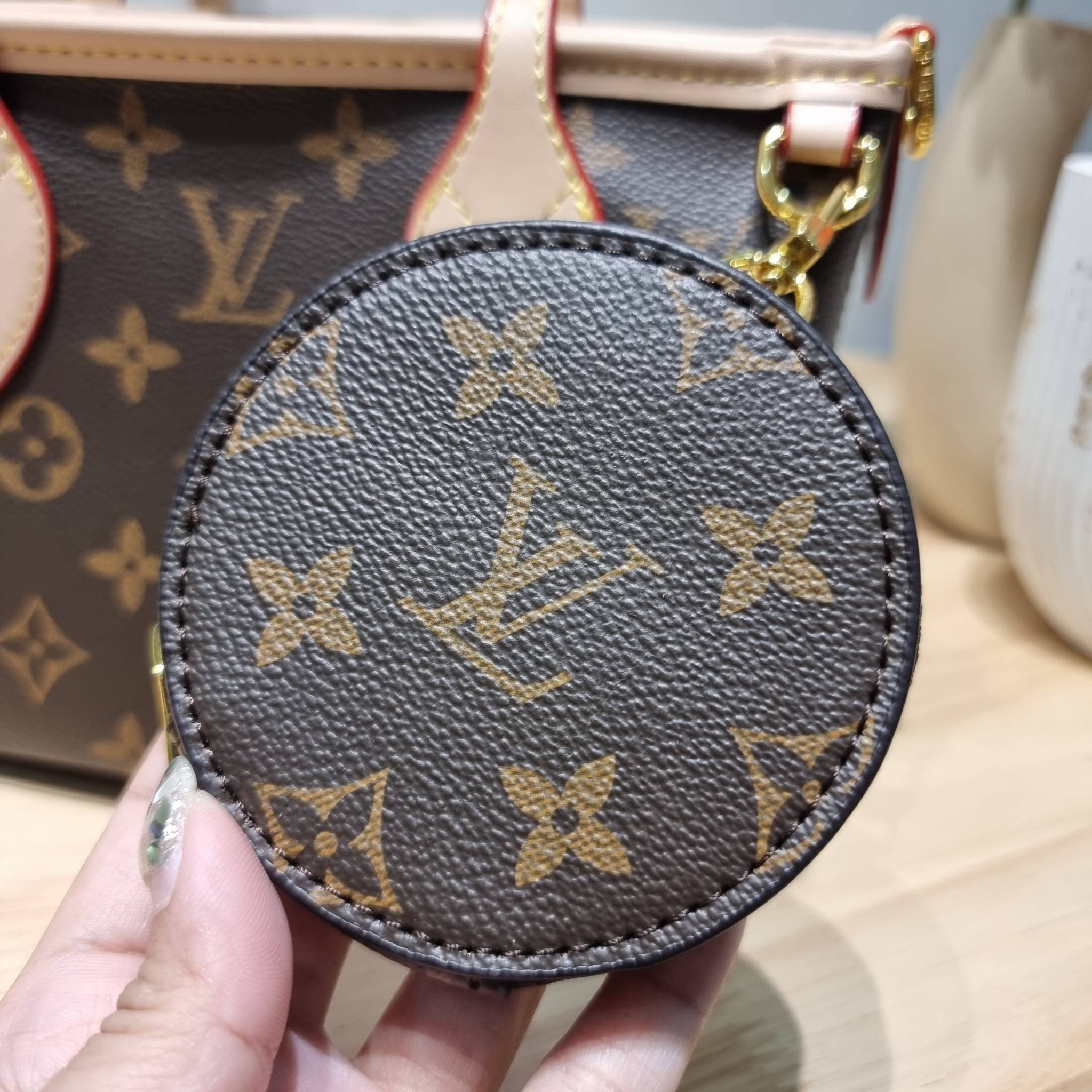 LV Neverfull BB monogram mini tote bag / LV Mini Tote Bag กระเป๋ามินิโท้ท สุดยอดของความคลาสสิค