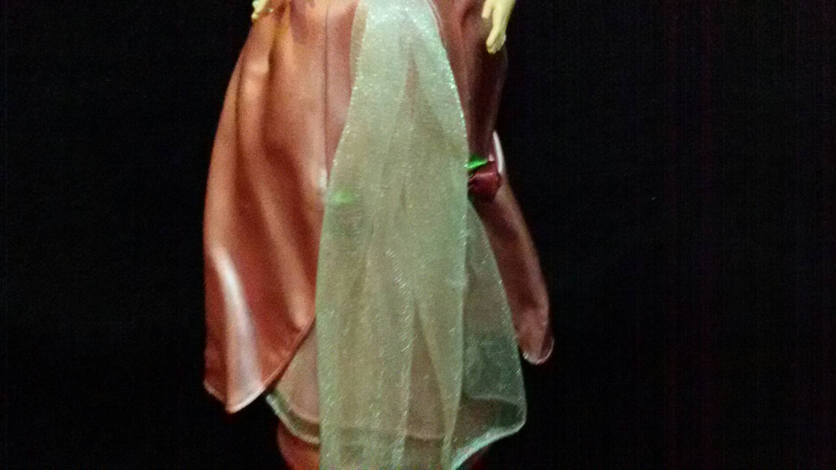 Hallmark Special Edition Sweet Valentine Barbie ตุ๊กตาบาร์บี้แท้มือสองสภาพดีค่ะ