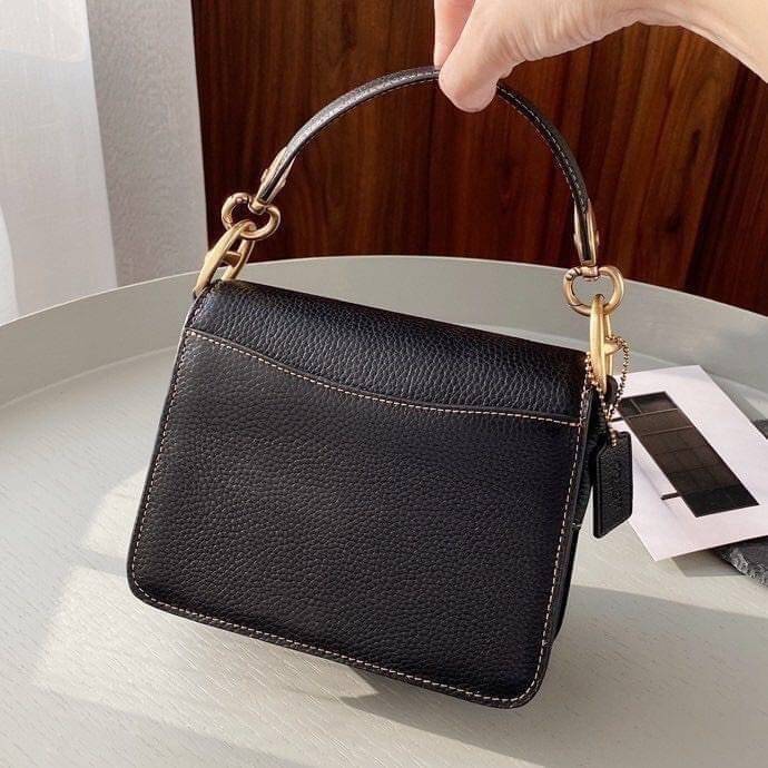 COACH 4503 BEAT SHOULDER BAG 18 with HORSE & CARRIAGE พร้อมส่งที่ไทย