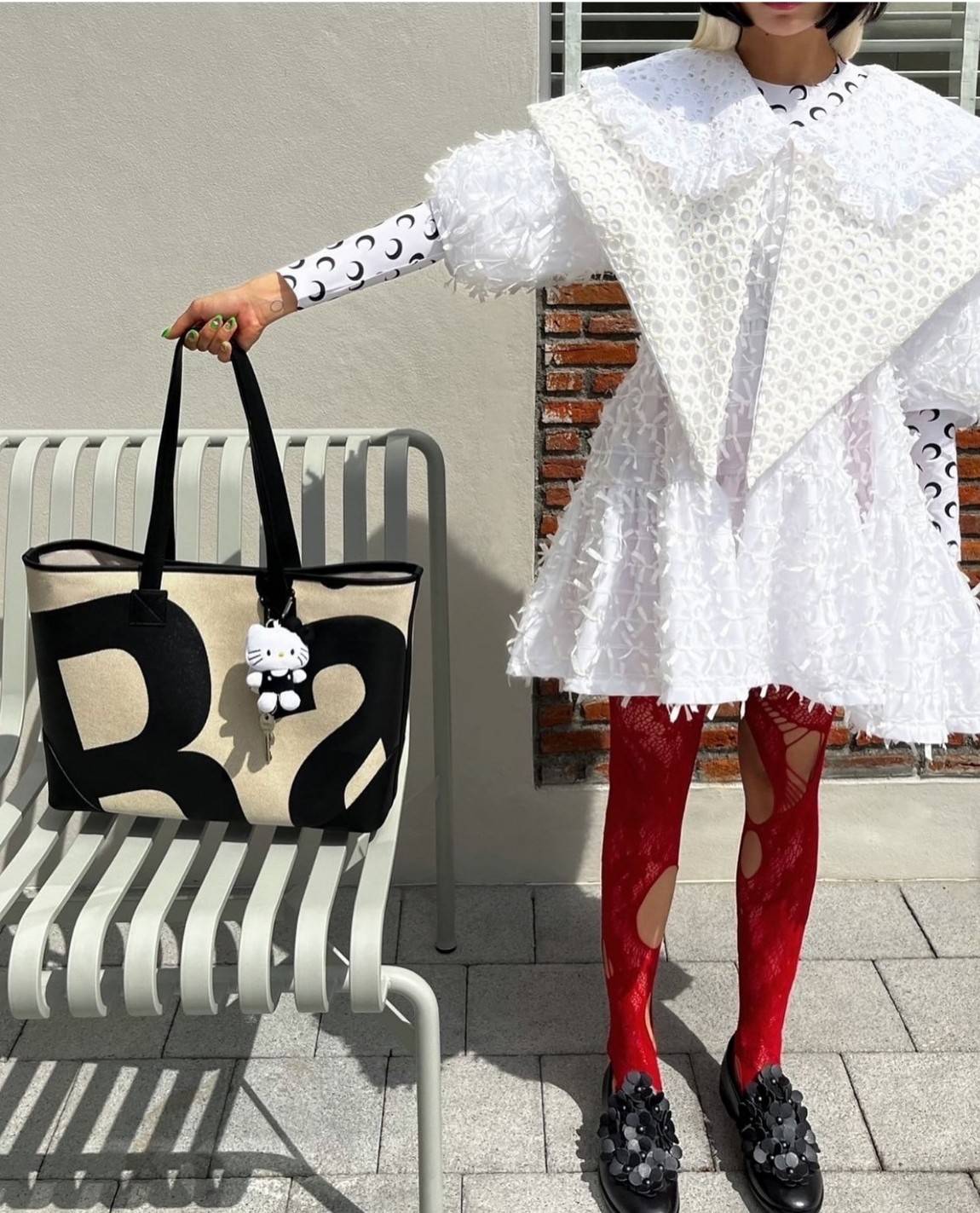 Rally movement tote bag กระเป๋าทรงโท้ท ดีไซน์คลาสสิค เรียบง่ายแต่ดูแพง มีระดับสุดๆ ไอเท็มสุดปัง ออกมาก็ sold out ไวมากๆ รุ่นใหม่และเป็นรุ่นที่ตามหา