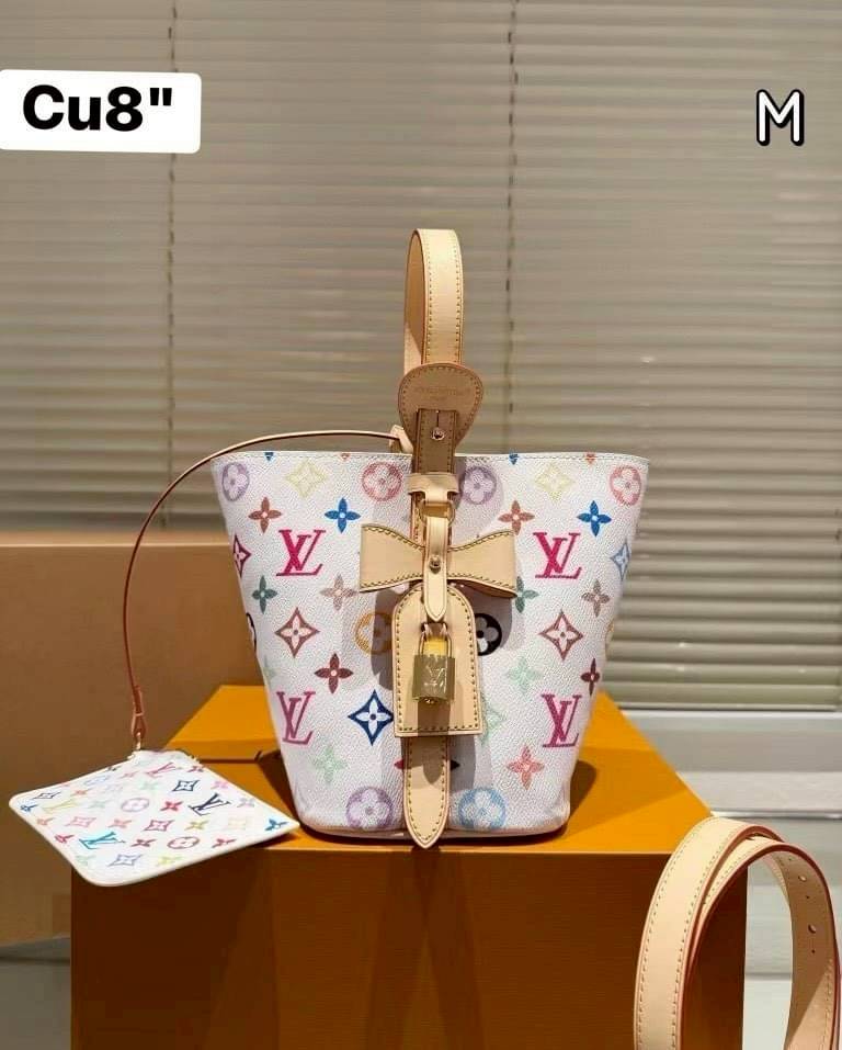 LV x TM All In BB Multicolor กระเป๋าทรงบัคเก็ตที่มาแรงมากๆตอนนี้ รุ่นลิมิเต็ดแต่งแต้มดีเทลเปี่ยมชีวิตชีวา แคนวาสโทนสีสดใสดีไซน์ใหม่จากพาเลตต์สีเอกลักษณ์
