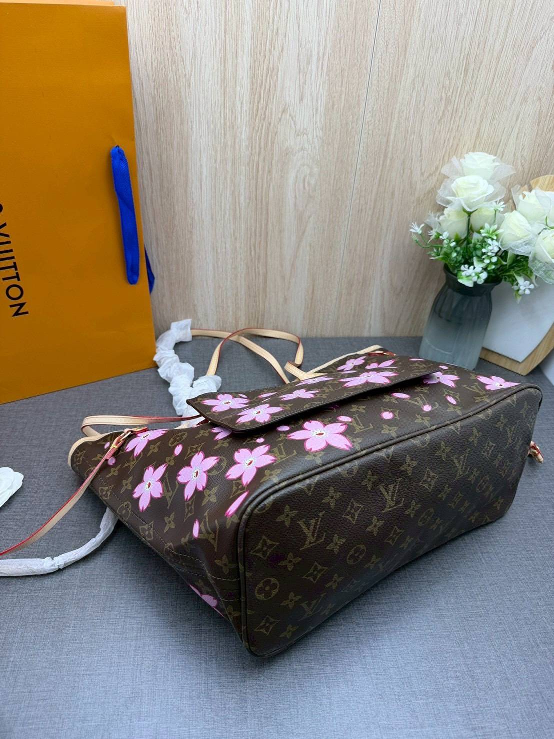 ORI หนังแท้ | LV x TM Neverfull MM Bag Monogram Sakura Brown / LV Tote Bag กระเป๋าสะพายทรงโท้ทใบใหญ่ ลายดอกไม้ซากุระแสนหวาน
