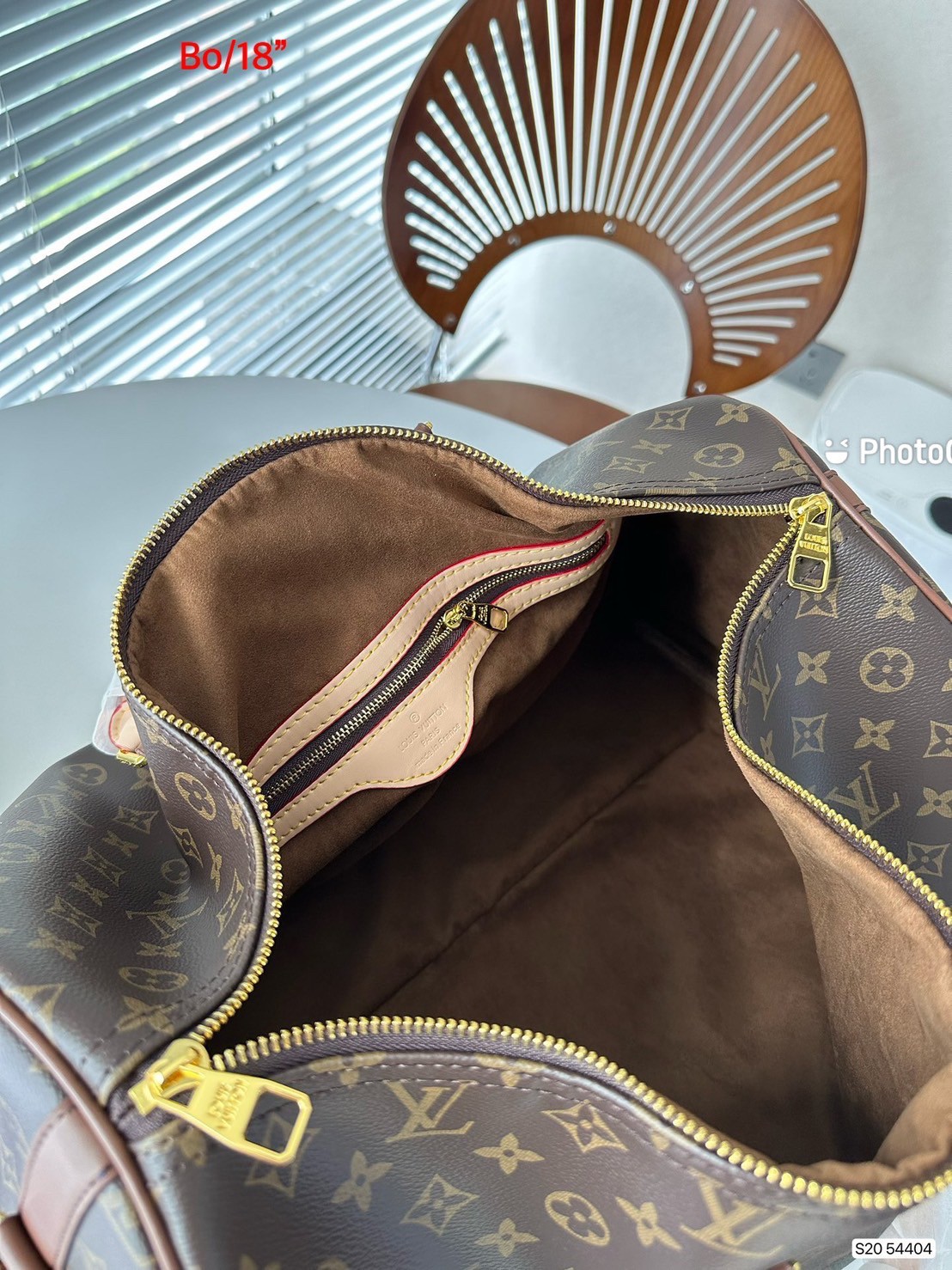 LV Keepall Bandouliere 45 / LV Travel Bag พร้อมส่ง กระเป๋าเดินทางสุดคลาสสิค ลิมิเต็ด ไอเท็มที่จะทำให้การเดินทางไม่ธรรมดาอีกต่อไป ด้วยดีเทลความเป็นเอกลักษณ์