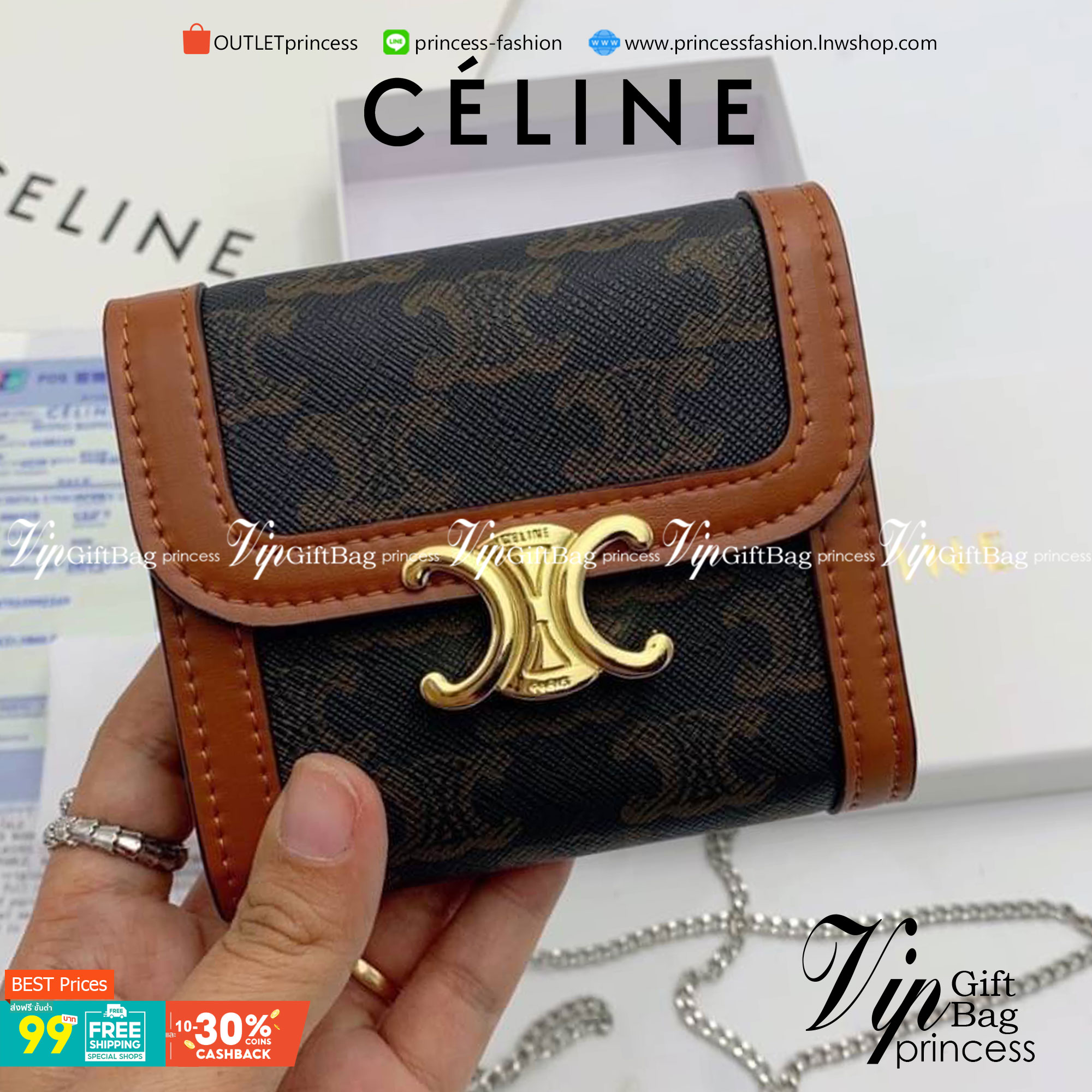 มาใหม่ 4 แบบพร้อมส่ง ที่นี่ที่เดียวเลยค่า CELINE SHORT WALLET VIP GIFT WITH PURCHASE GWP วัสดุ Triomphe Canvas หนังขึ้นลาย Signature Brand สวยอยู่ทรงมีโลโก้ด้านหน้าเปิดปิดด้วยฝาพับกระดุมแม่เหล็ก ภายในมีช่องแบ่งหลายช่อง มีช่องใส่บัตรหลายช่อง มีช่องใส่เหรีย