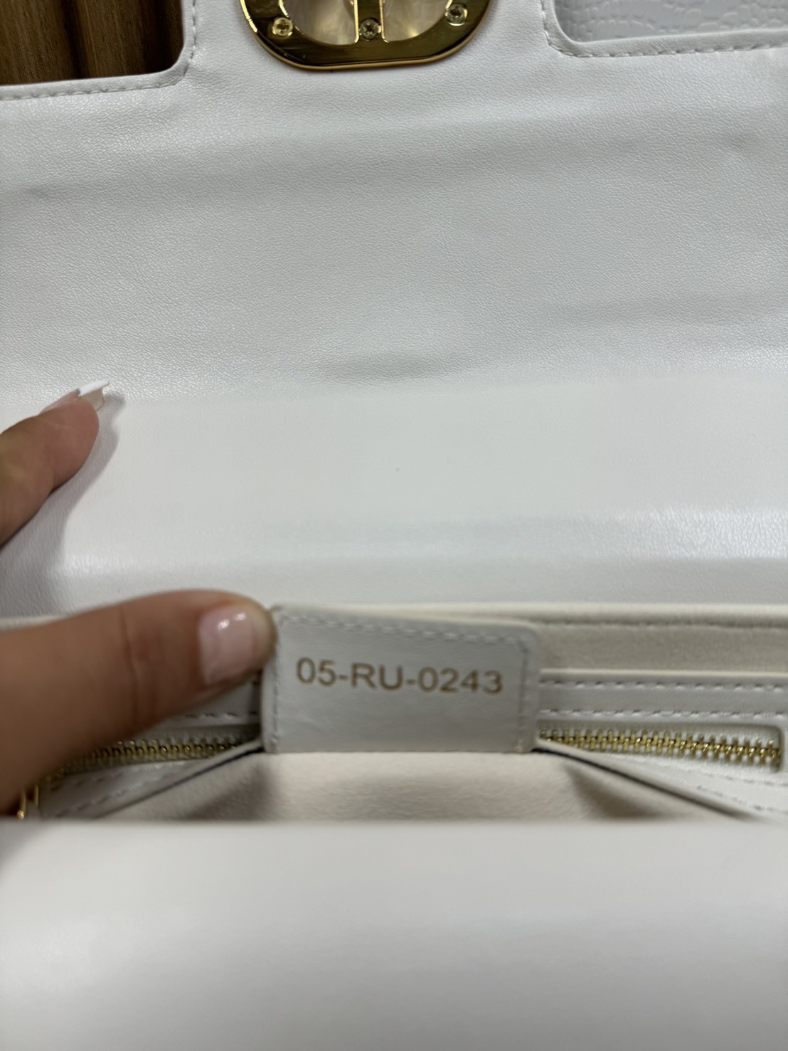 พร้อมส่ง 6 สี Small Dior Jolie Top Handle Bag 22cm กระเป๋าสะพาย เกรดออริ สลับแท้ 1:1 ใช้ต่างประเทศได้