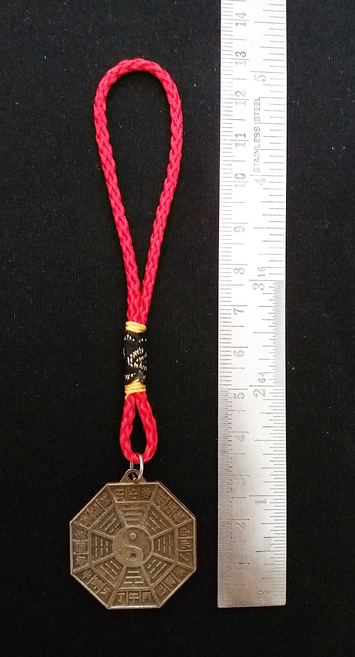 ชุดจี้ล็อกเก็ตภาพไฉ่ซิงเอี้ยและจี้เหรียญเทพไท้ส่วยเอี้ย แก้ชงปีเถาะ ชง25% ปี2563ค่ะ