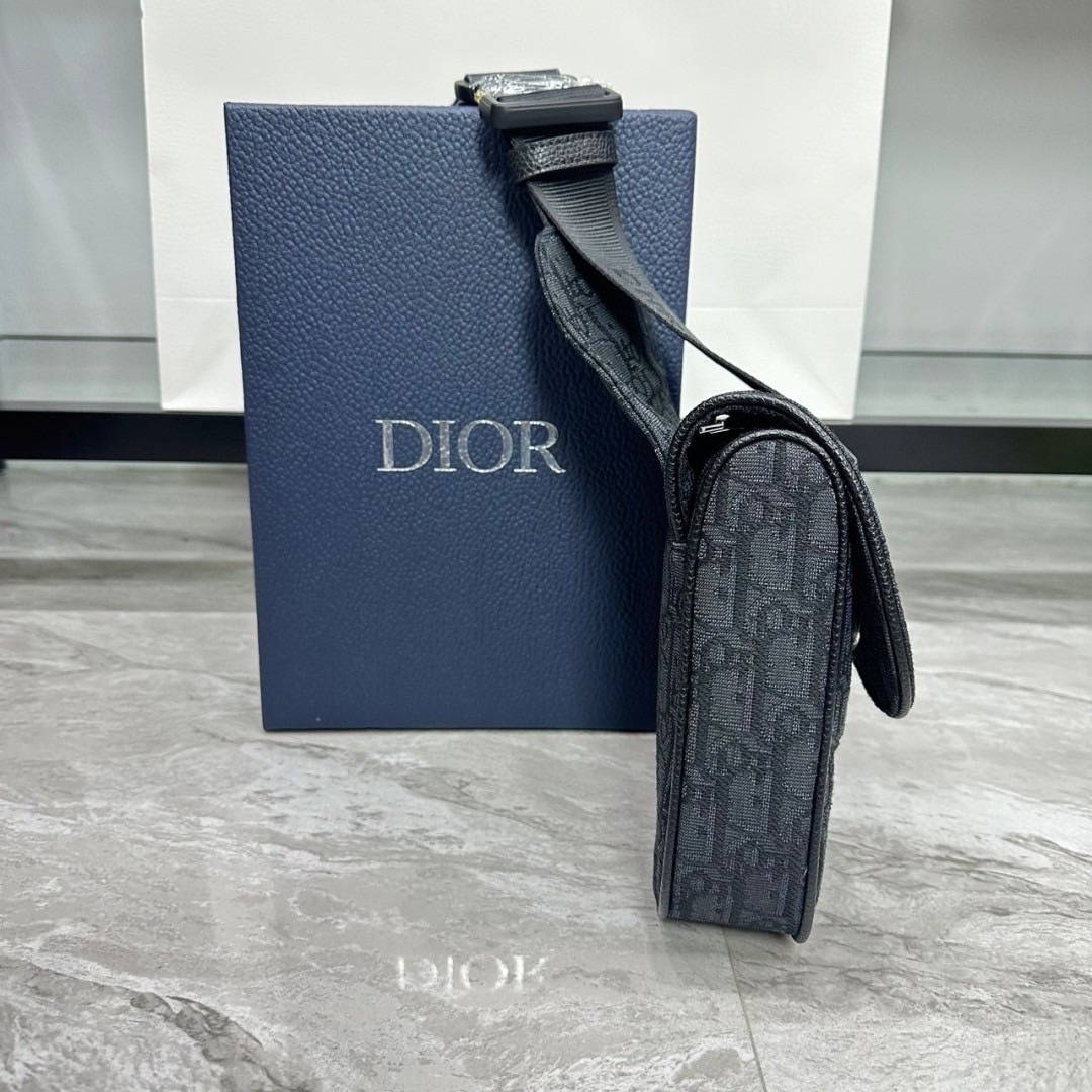 พร้อมส่ง 2 สี DIOR Saddle Bag Black Dior Oblique Jacquard กระเป๋าคาดอกดิออร์ เกรดออริ สลับแท้ 1:1 ใช้ต่างประเทศได้
