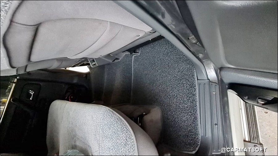 พรมดักฝุ่นไวนิล MITSUBISHI PAJERO โชกุน (ปี1996-99) สวยงาม เข้ารูป ตรงรุ่นรถ