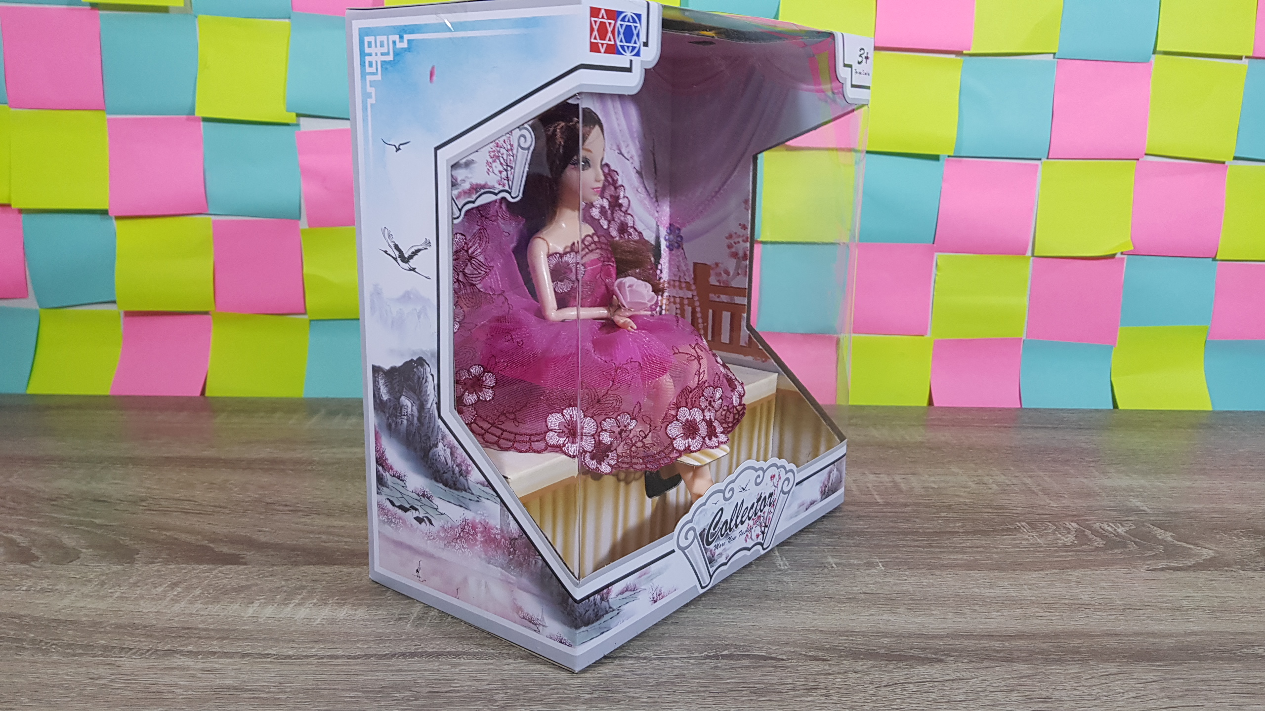 ตุ๊กตาเด็กผู้หญิงชุดเดรสสีชมพู