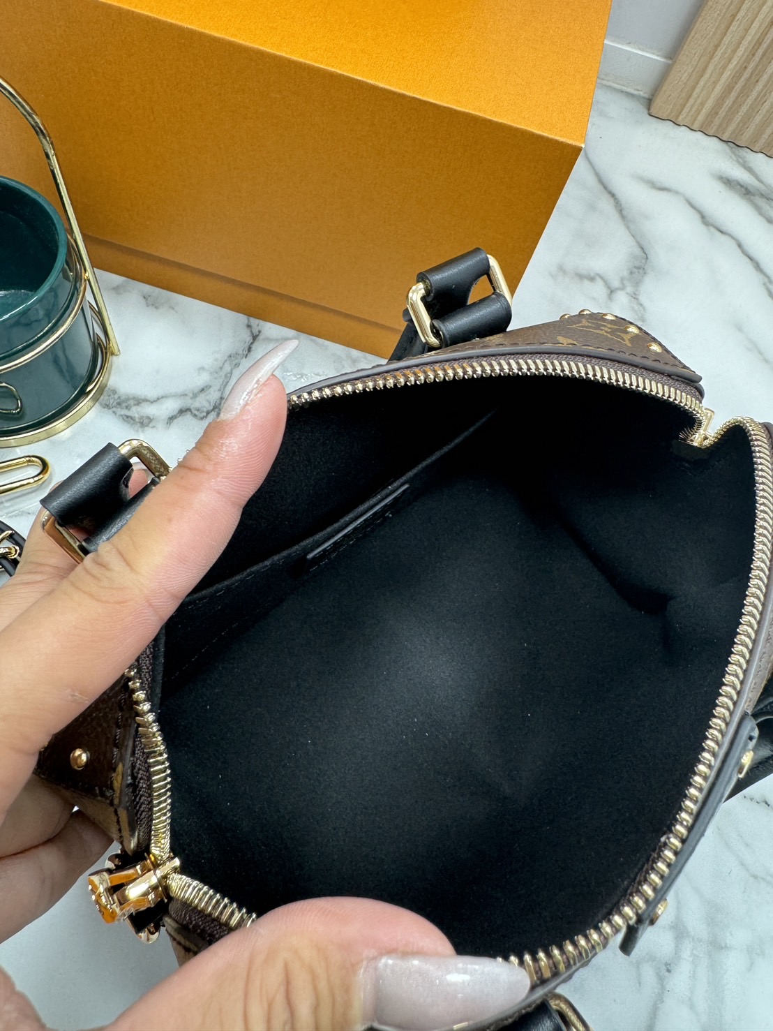 เกรดเทพ Top ORI | LV Speedy Trunk 20 Monogram Reverse Cruise 2025 / lvkeepall กระเป๋าสะพายทรงสปีดี้ หนังแท้แคนวาสแท้ สุดไอคอนิกโฉมใหม่ 🤍 เกรดเทพออริจินอล เทียบแท้