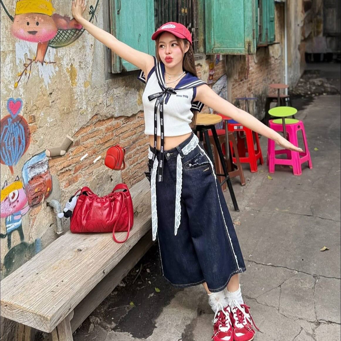 เช่าชุดเที่ยว by Princess 🧤 Missagale kloset อยากให้ถึงคืนนี้ไวๆ เสื้อที่ใส่น่ารักเกินจะปล่อยผ่าน ผ้าไหมพรมดีมากกกกกๆ