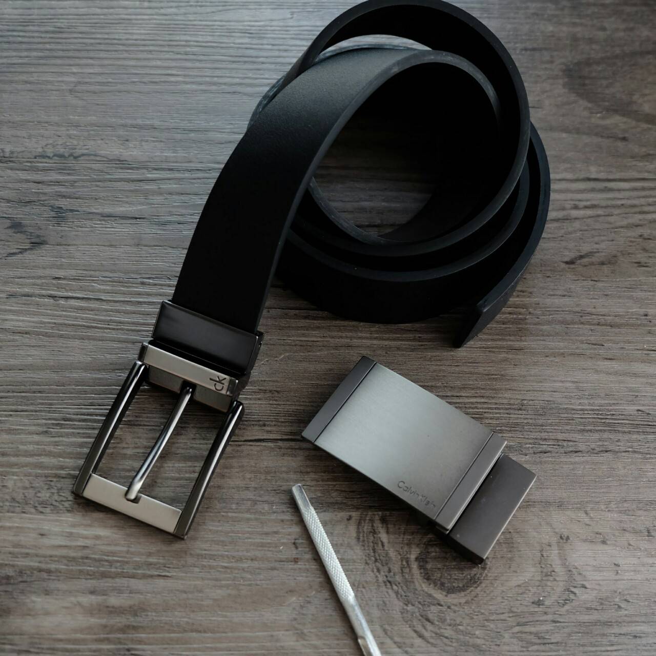 Calvin Klein Belt and Buckle Set (No.01) Set สุดคถเม เข็มขัด + หัวเข็มขัด 2 ชิ้น จะะมอบเป็นของขวัญหรือใช้เองก็แนะนำเลยค่าา