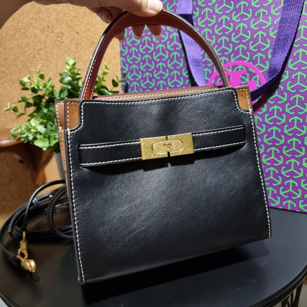 ของแท้ 💯% TORY BURCH LEE RADZIWILL PETITE DOUBLE BAG (BLACK)