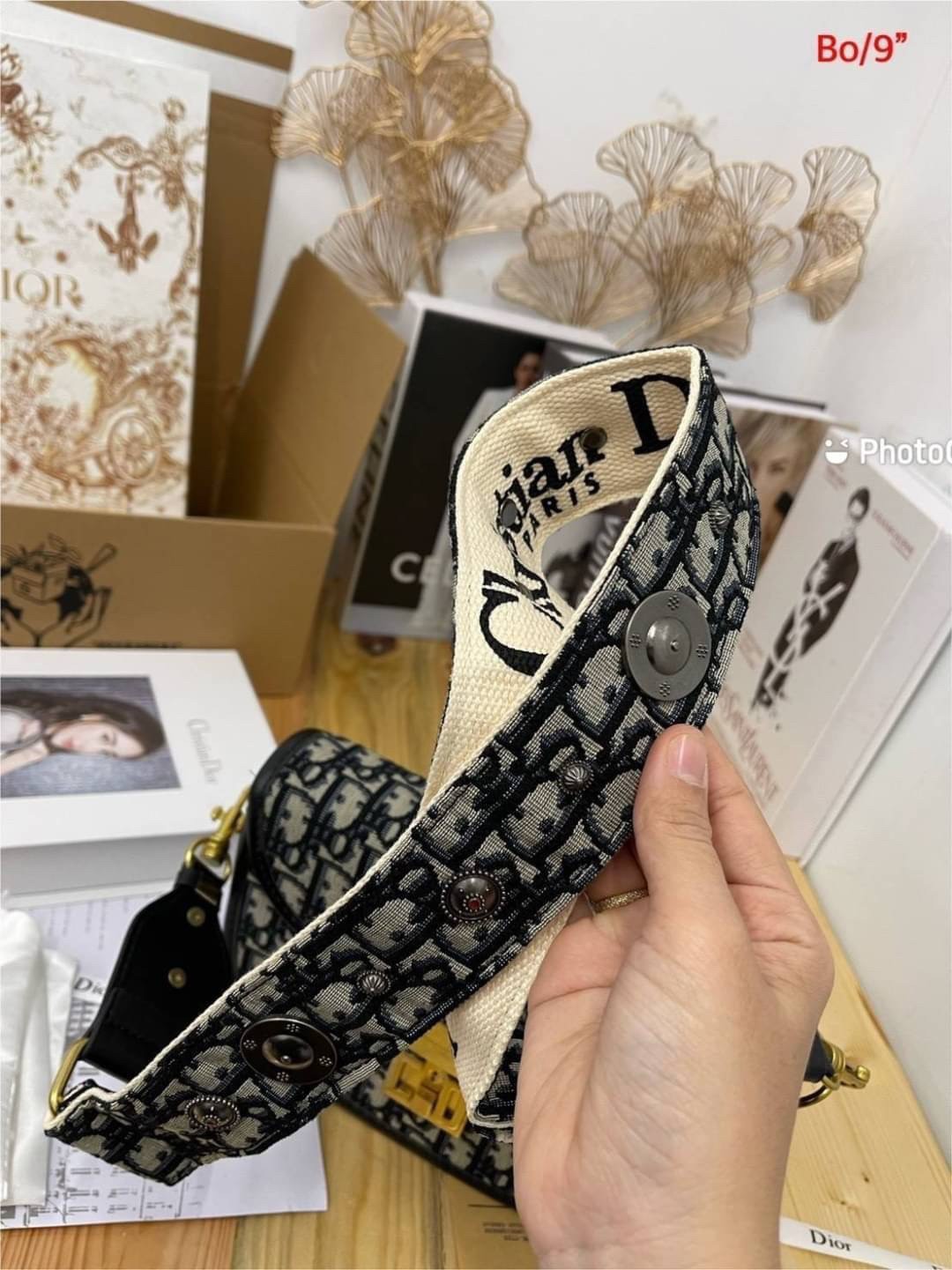 Dior Addict Flap Bag in Oblique กระเป๋าสะพาย ไอเท็มใหม่ล่าสุดปังมากๆ น่าใช้น่าสะสม พร้อมกล่องแบรนด์ จะซื้อใช้เองหรือมอบเป็นของขวัญก็ดูดีถูกใจผู้รับแน่นอนค่ะ พร้อมส่งที่ไทยราคาสุดคุ้มไอเท็มเด็ดๆห้ามพลาด!