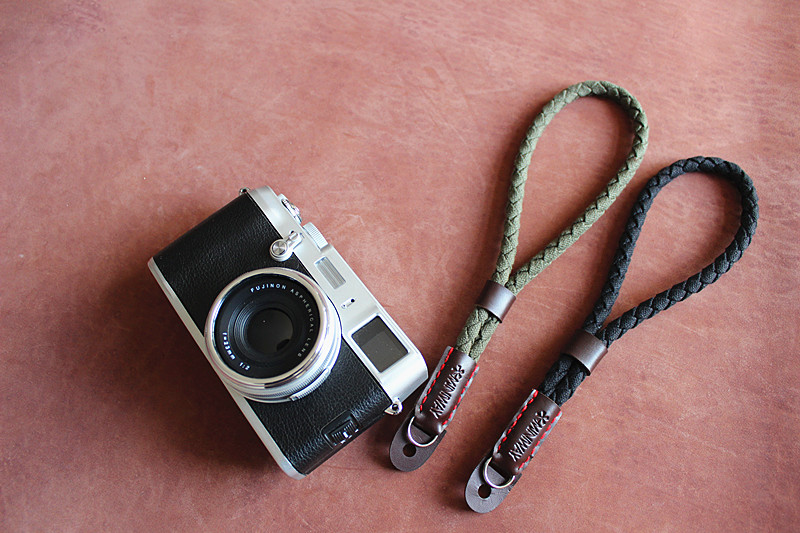 สายคล้องกล้อง wrist strap
