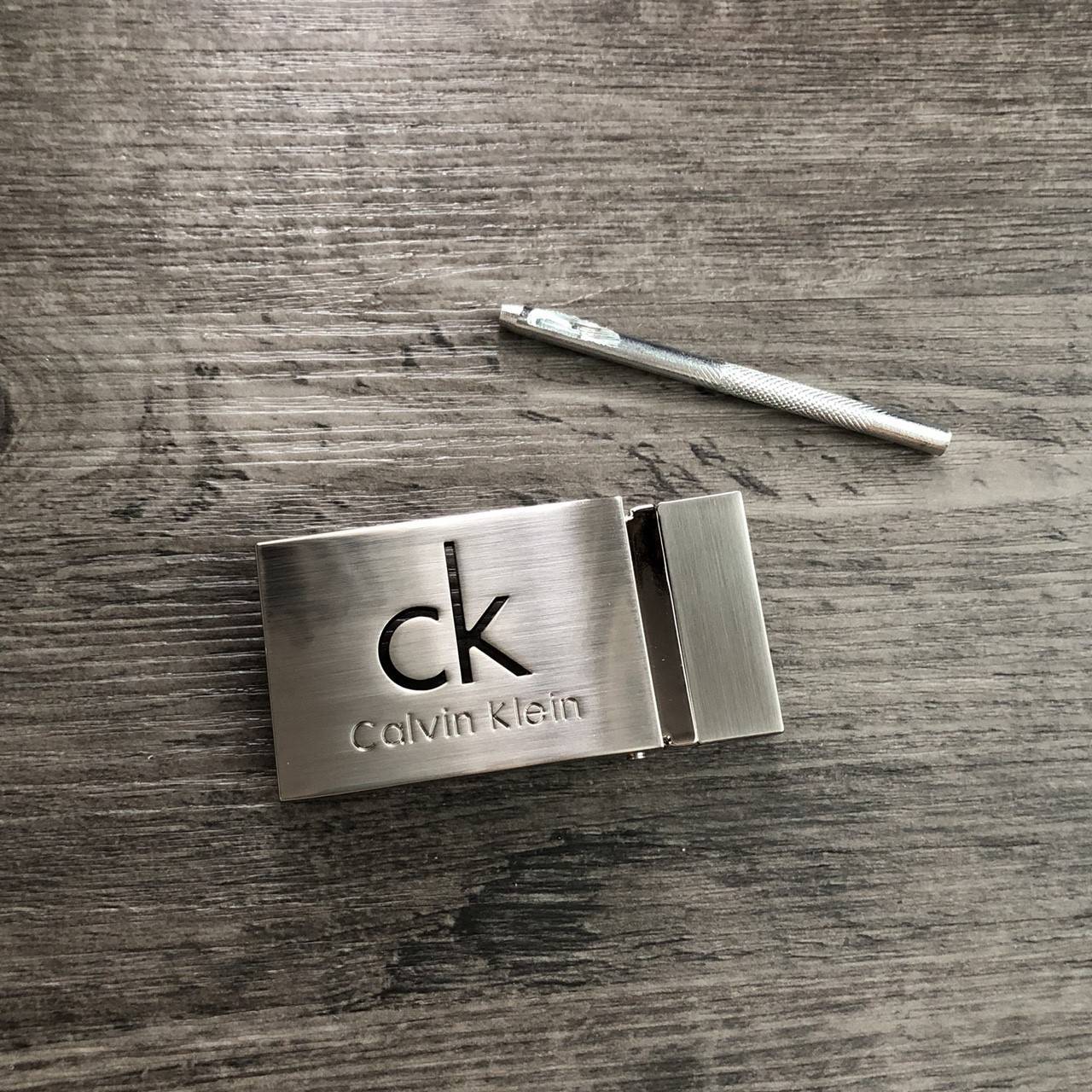 Calvin Klein Belt and Buckle Set เซตสุดคุ้ม!! เข็มขัด + หัวเข็มขัด 2 ชิ้น จะมอบเป็นของขวัญหรือใช้เองก็แนะนำค่ะ