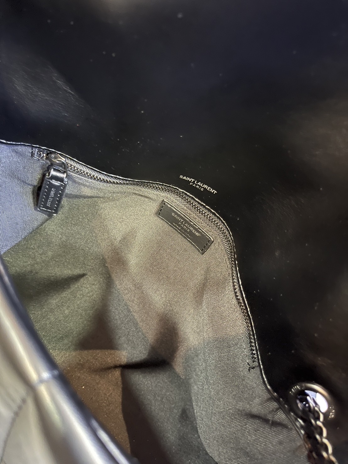 YSL PUFFER MEDIUM IN NAPPA LEATHER 35cm กระเป๋าสะพาย เกรดหนังสวยเต็มใบ เกรดออริ 1:1 ใช้งานต่างประเทศได้