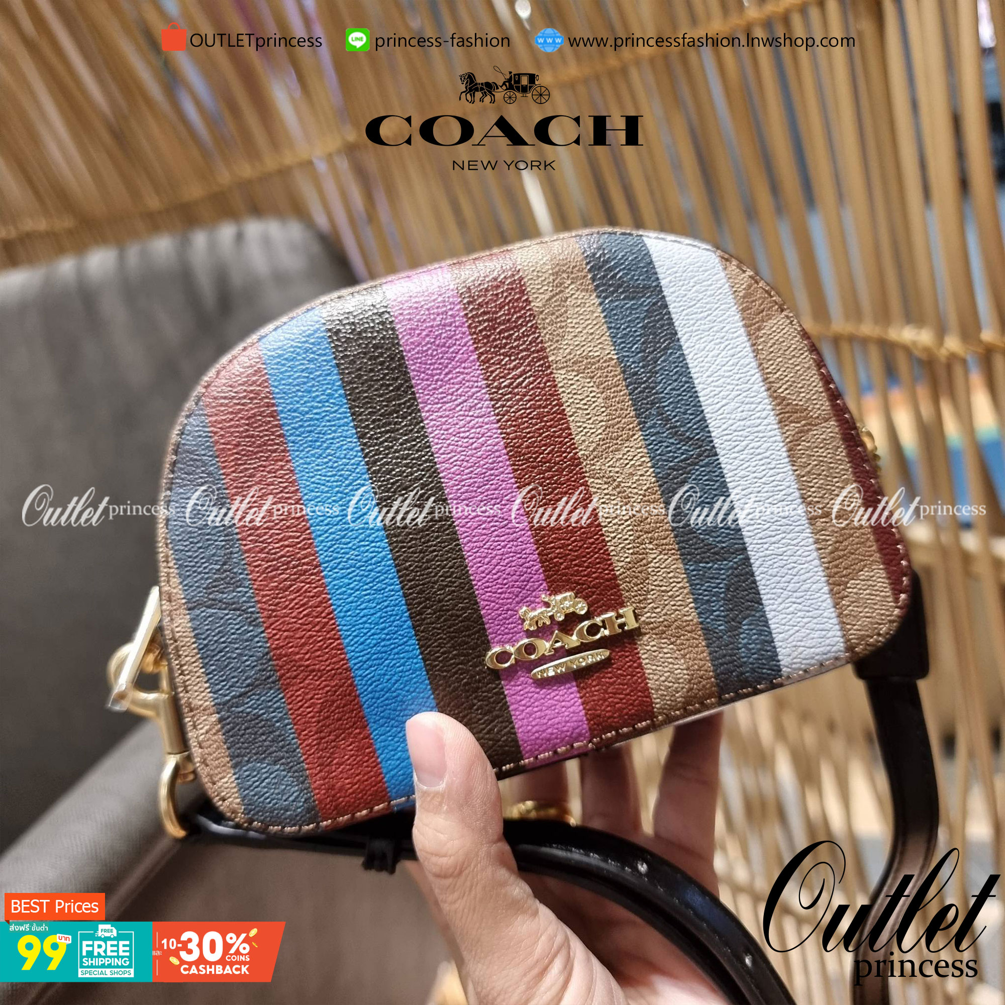 OUTLET 】COACH C5590 MINI SERENA CROSSBODY IN SIGNATURE CANVAS WITH STRIPE PRINT มาจ้าแม่ มาหนักๆอีกแล้ว กับคอลเลคชั่นที่ขายดี ขายหมด ไม่เคยพอจะขาย!! มินิเซเรนา ดีไซน์สดใส น่ารักน่าใช้ที่สุด วัสดุหนังแคนวาสเคลือบลาย เปิด-ปิดด้วยซิป สะดวกใช้ ภายในเป็นช่องโล