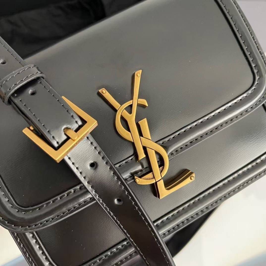 YSL Solferino crossbody bag 19cm คอลเล็คชั่นน้องโรเซ่ ROSE BLACKPINK ที่สุดแห่งความคลาสสิก เกรดออริจินอล หนังสวยมาก กระเป๋าสะพายรุ่นที่สาวๆ ทุกคนควรมีติดตู้ ภาพถ่ายจากงานขายจริง สวยตามรูป ไม่ผิดหวังค่ะ