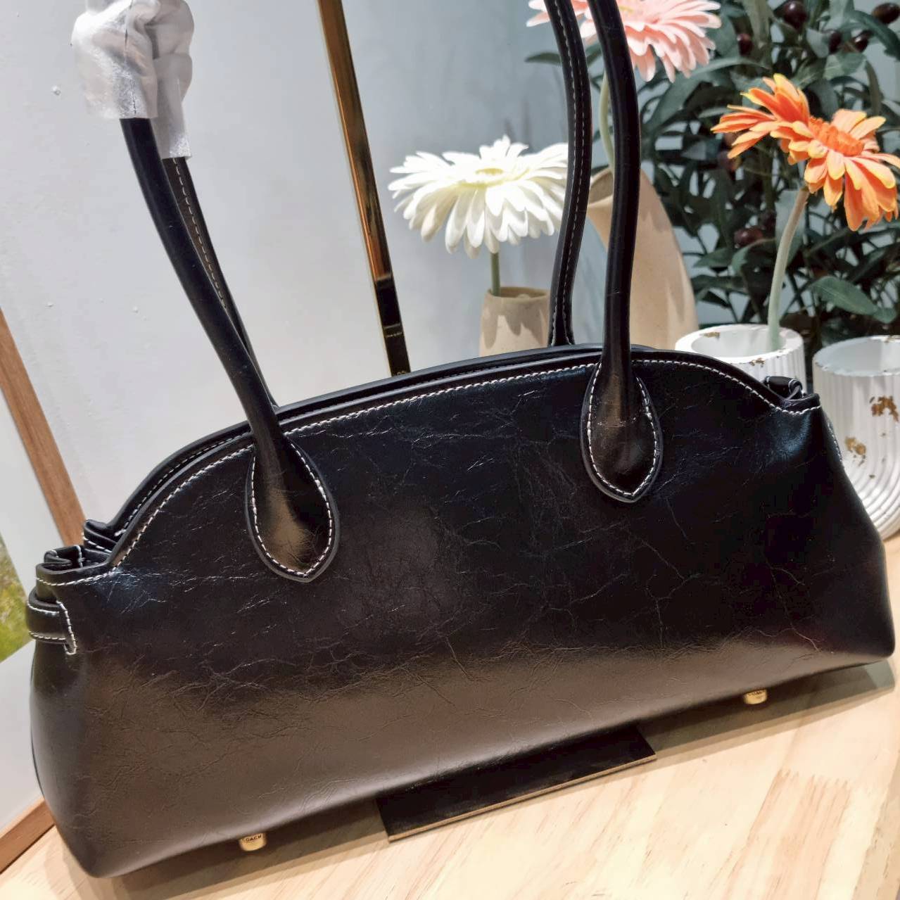 ORI หนังแท้ | Coach Empire carryall bag กระเป๋าสะพายทรงโฮโบ รุ่นใหม่ล่าสุดมาแรงมากๆ จึ้งสุดๆ ดีไซน์เฉี่ยว เก๋ สะพายไปคาเฟ่ ไปเที่ยวถ่ายรูปสวยๆ คือเหมาะสุดๆ
