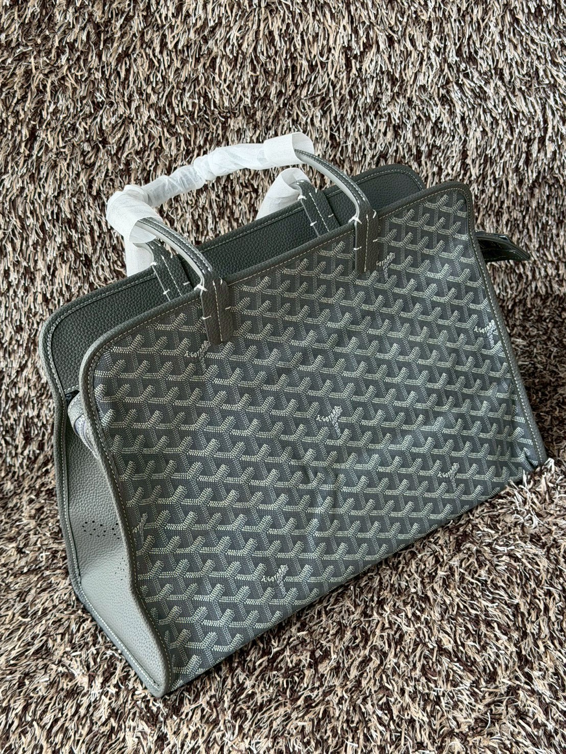 Goyard Hardy PM Tote Bag กระเป๋าสะพายทรงโท้ท ทรงเหลี่ยมใบใหญ่ ภายในโล่งกว้างมาก จุของได้ครบ