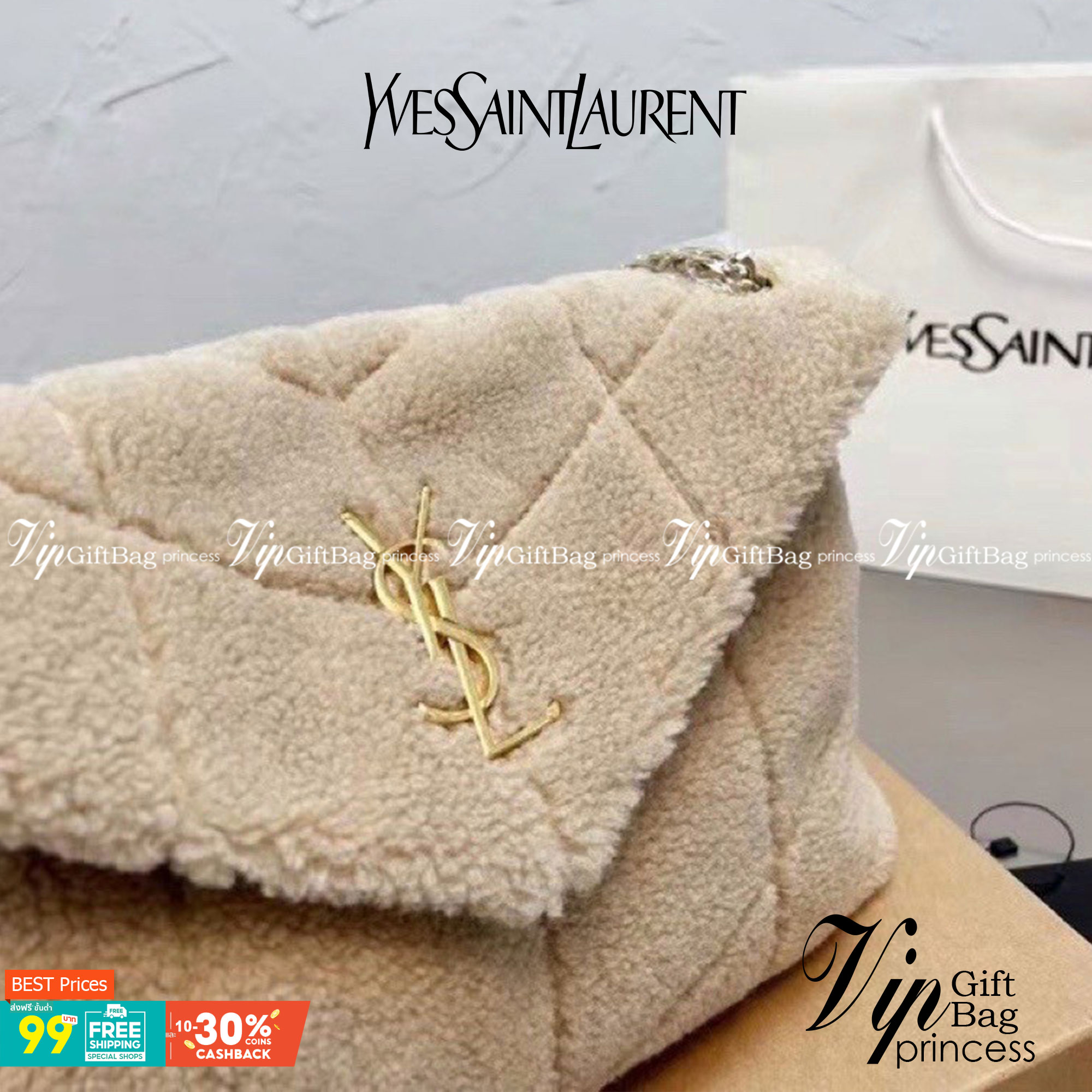 YSL Yves Saint Laurent Puffer Shearling Shoulder Bag กระเป๋าสะพายงานขนนุ่มๆ เปิดหน้า ติดโลโก้อะไหล่แบรนด์สีทองด้านหน้า งานดูดีมีระดับมากค่ะ ปั้มทุกจุด งานเป๊ะมากก สายสามารถดึงสั้นยาวได้ นุ๊มนุ่ม ละมุน น่ารักมากกค่าา