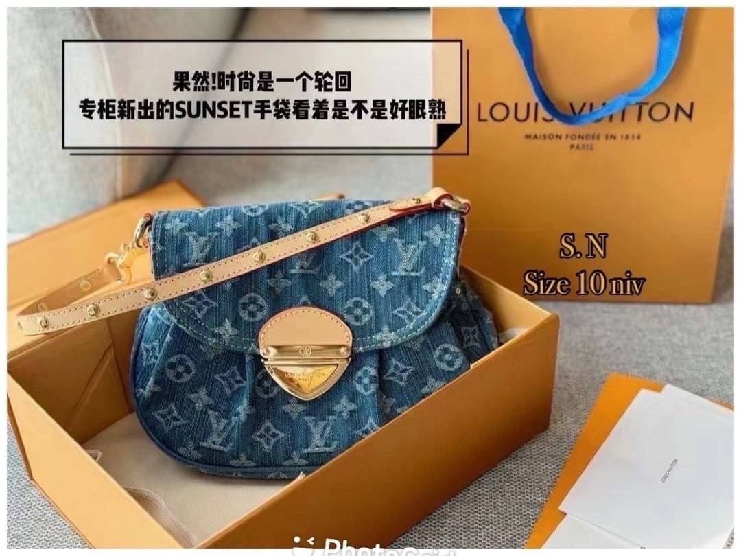 LV Sunset Denim Bag กระเป๋าสะพายไหล่เดนิมแต่งขาดเท่ห์ๆ แรงมากฉุดไม่อยู่ กับกระแสคอลใหม่ lvremix ดีไซน์แบบตัวมัม y2k รูปทรง baguette สวยดูแพง ใบนี้ก็ฉ่ำสุดๆ