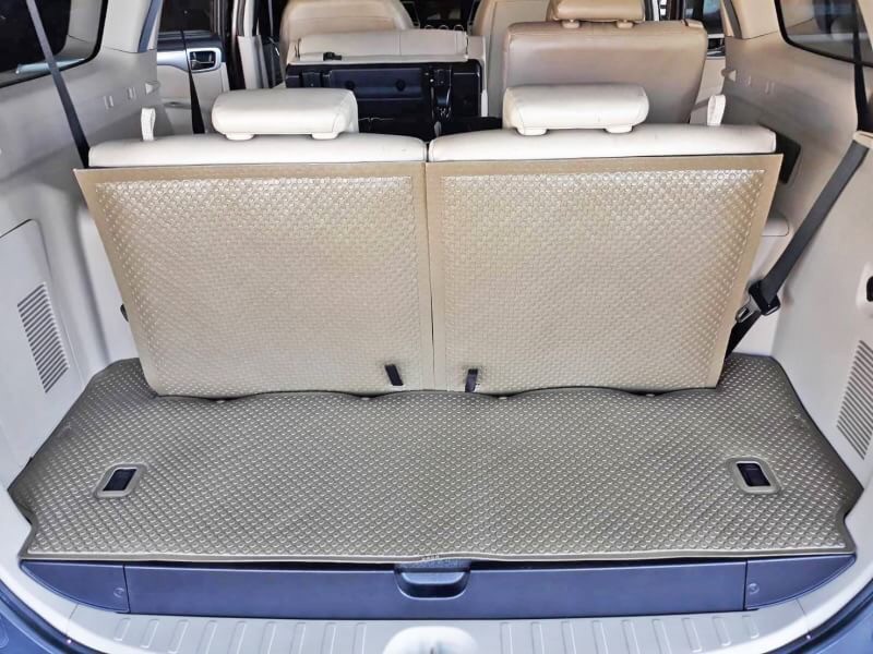 พรมกระดุมเม็ดเล็ก PAJERO SPORT 2008-14 รุ่นรีดขอบ สีครีม