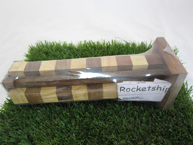 จิ๊กซอไม้รูปฐานยิงจรวด