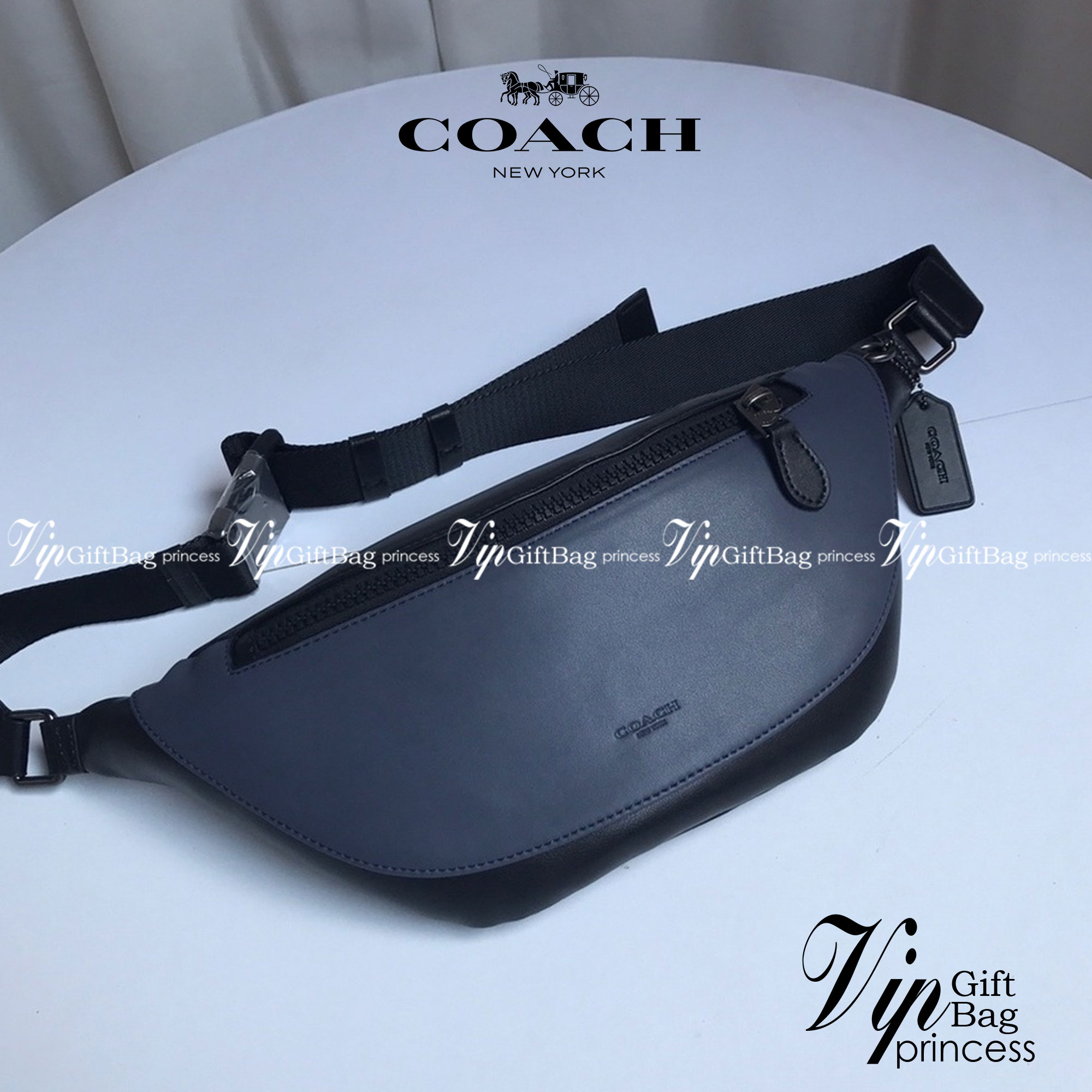 หนุ่มหล่อ//สาวหล่อ ทางนี้จ้าา สวยไม่แพ้คาดอกรุ่นอื่นๆเลยค่าา! COACH WARREN BELT BAG ใบใหญ่คะ! ((79149)) พร้อมส่ง นานๆทีจะมีสีนี้เข้ามาค่ะ! กระเป๋าคาดอกด้านหน้า//คาดไปทางด้านหลัง//หรือคาดเอวได้ ตามแต่ความถนัดได้เลยนะคะ หนังแท้ นิ่มสวย มีช่องซิปหลักให้2ช่อง