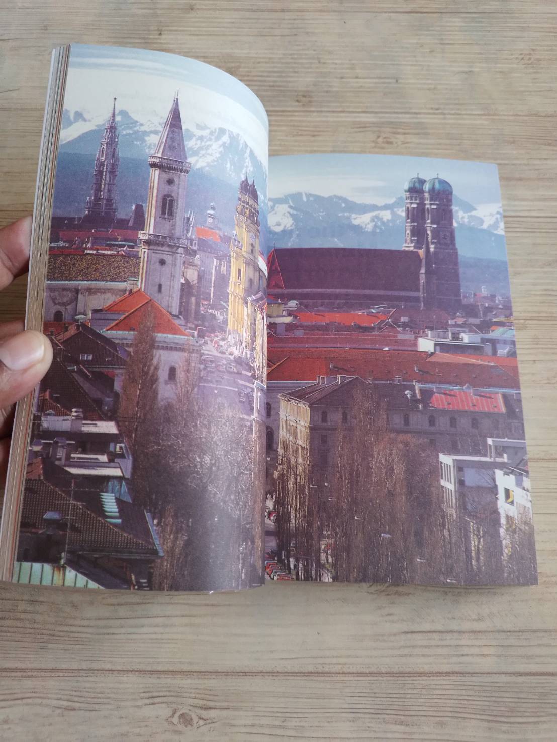 หัดเยอรมัน Munich Travel Book พิมพ์ครั้งที่ 2 ใบพัด เขียน