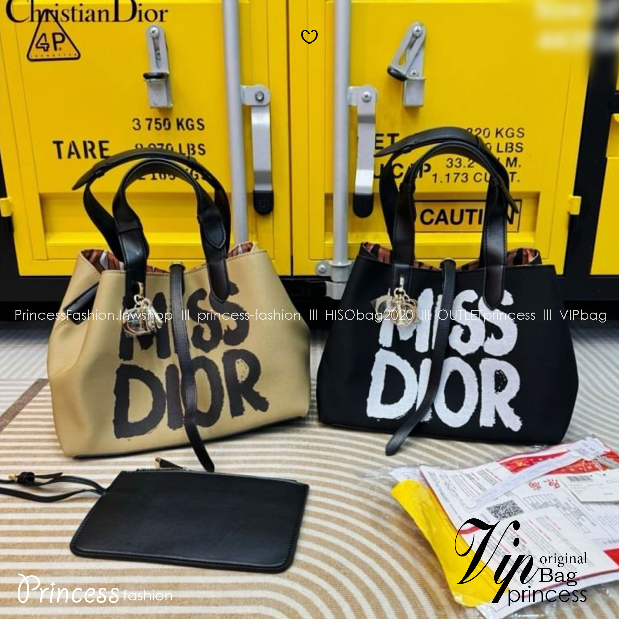 Dior Toujours Tote Bag Graffiti Printed กระเป๋าทรงโท้ทรุ่นใหม่สุดฮิต พร้อมใบเล็ก ดีไซน์ใหม่ล่าสุด ที่มีทั้งความละมุนและหรูหราในตัว ใช้งานง่าย ด้านในกระเป๋ากว้างมาก จุของได้สบายๆ