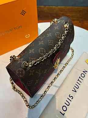 หนังแท้ LOUIS VUITTON VICTOIRE BAG พร้อมส่งที่ไทย