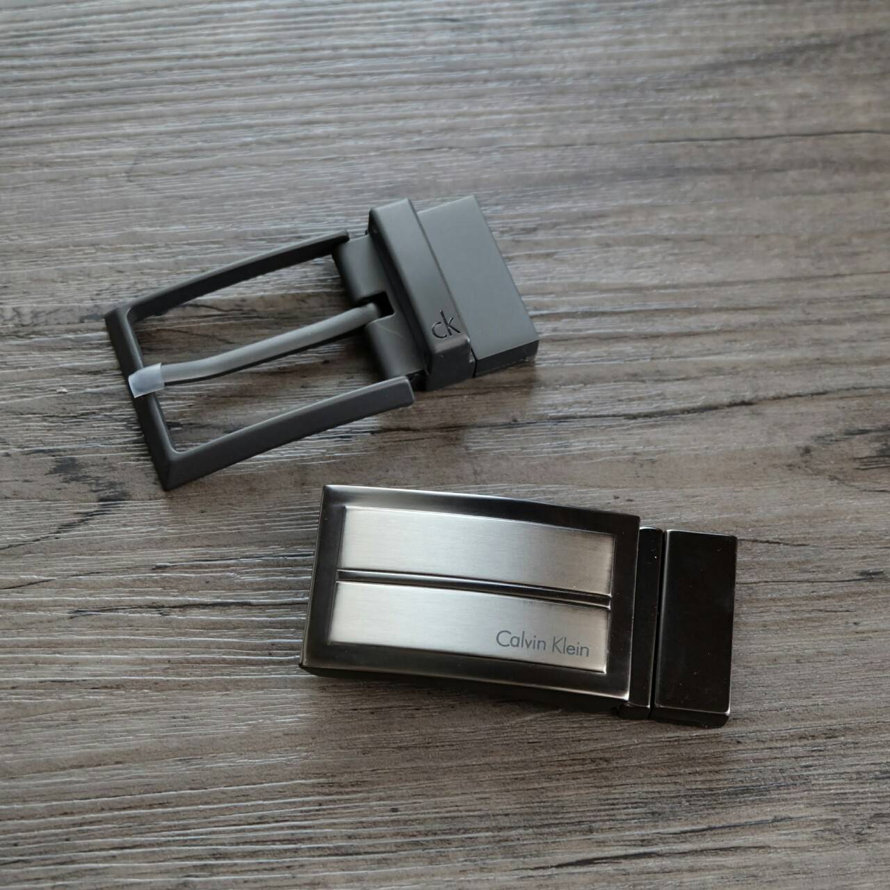 Calvin Klein Belt and Buckle Set (No.01) Set สุดคถเม เข็มขัด + หัวเข็มขัด 2 ชิ้น จะะมอบเป็นของขวัญหรือใช้เองก็แนะนำเลยค่าา