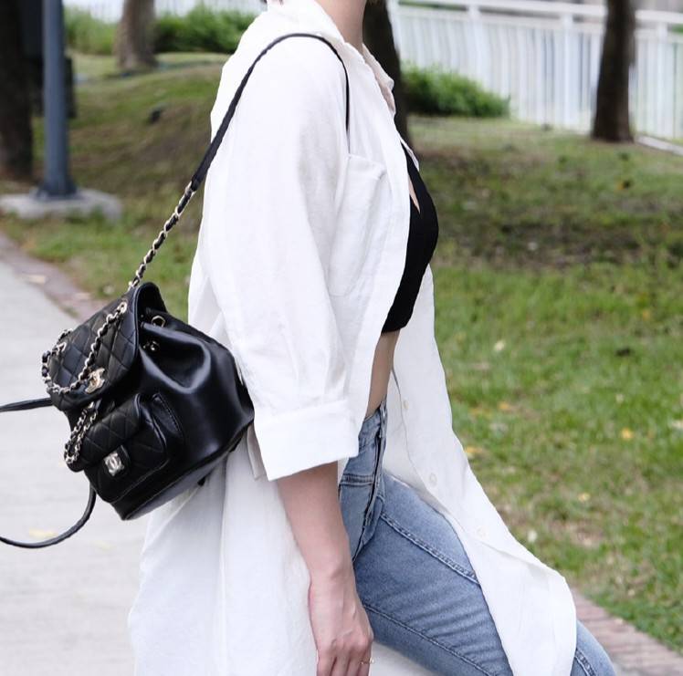 CHANEL duma backpack Black กระเป๋าเป้ ไซส์น่ารัก รูปทรงทันสมัย วัสดุหนังแกะสัมผัสนิ่ม ดีเทลความสวยมากมาย