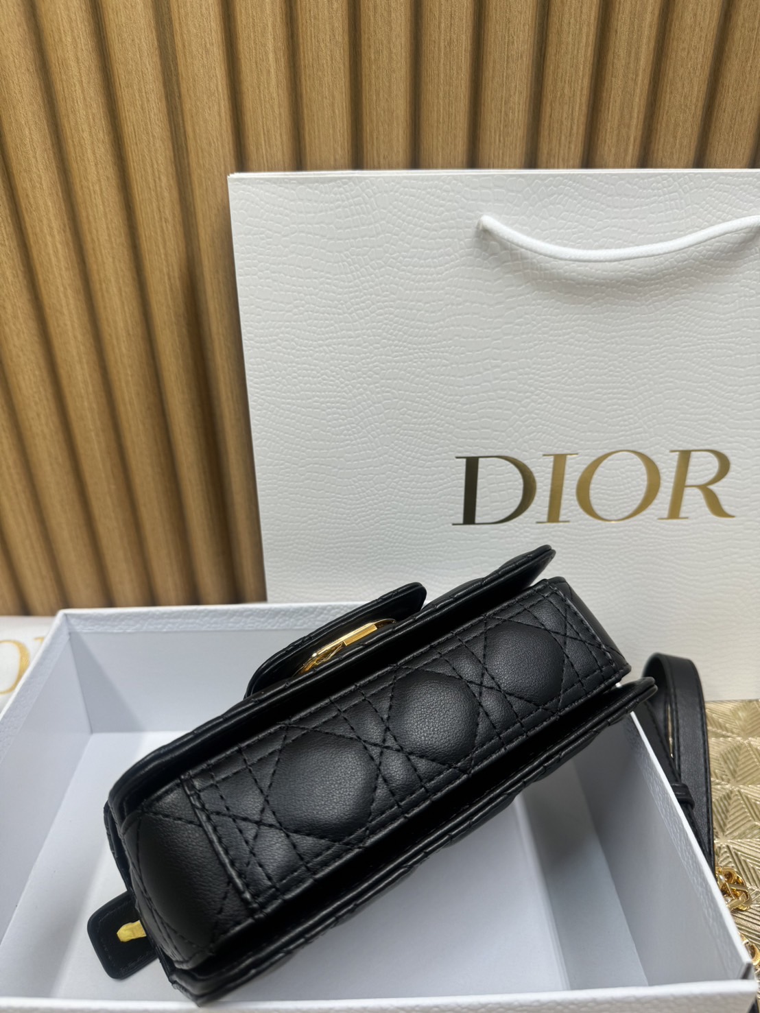 พร้อมส่ง 6 สี Mini Dior Jolie Top Handle Bag 20cm กระเป๋าสะพาย เกรดออริ สลับแท้ 1:1 ใช้ต่างประเทศได้